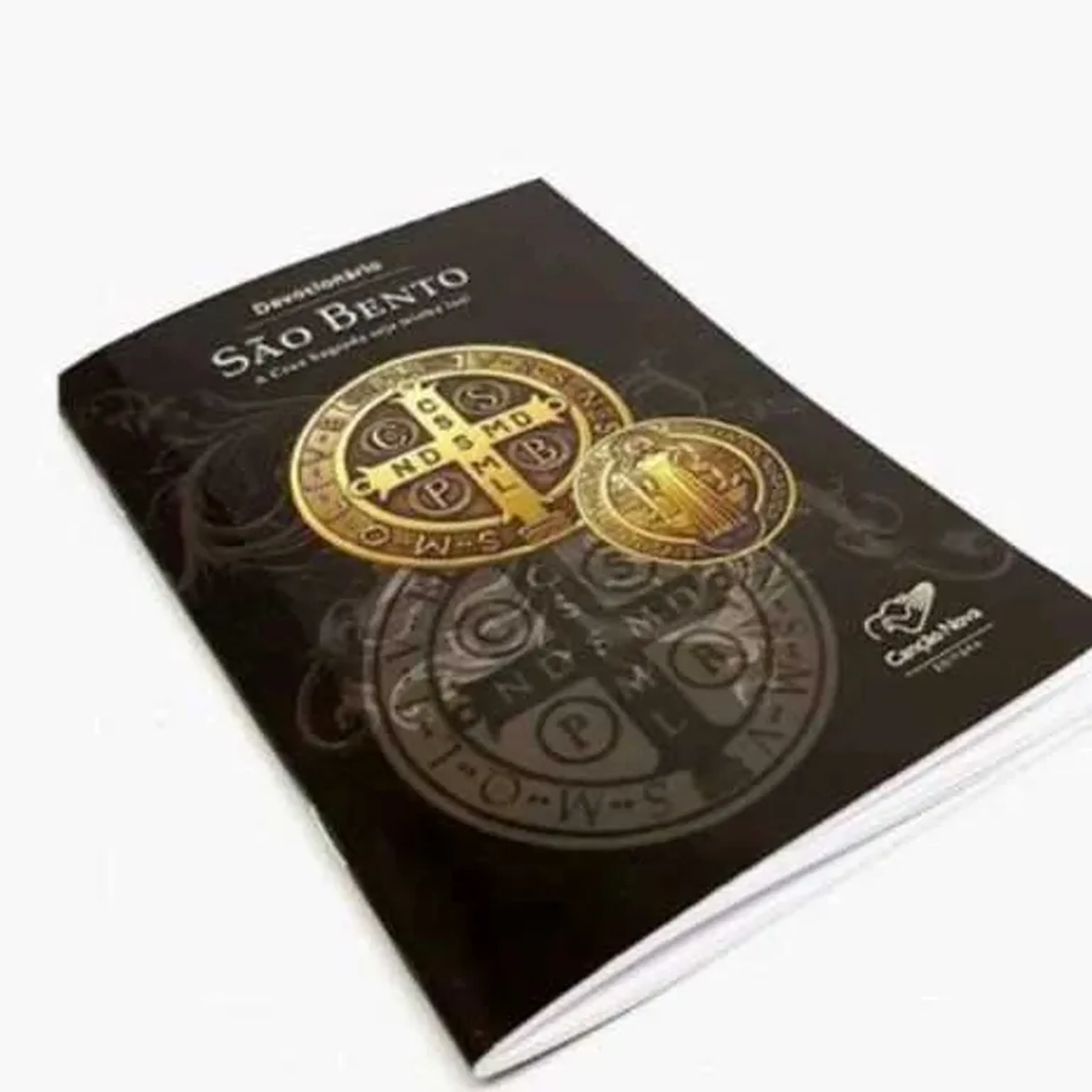 Livro grimório sagrado secreto de são bento imagem
