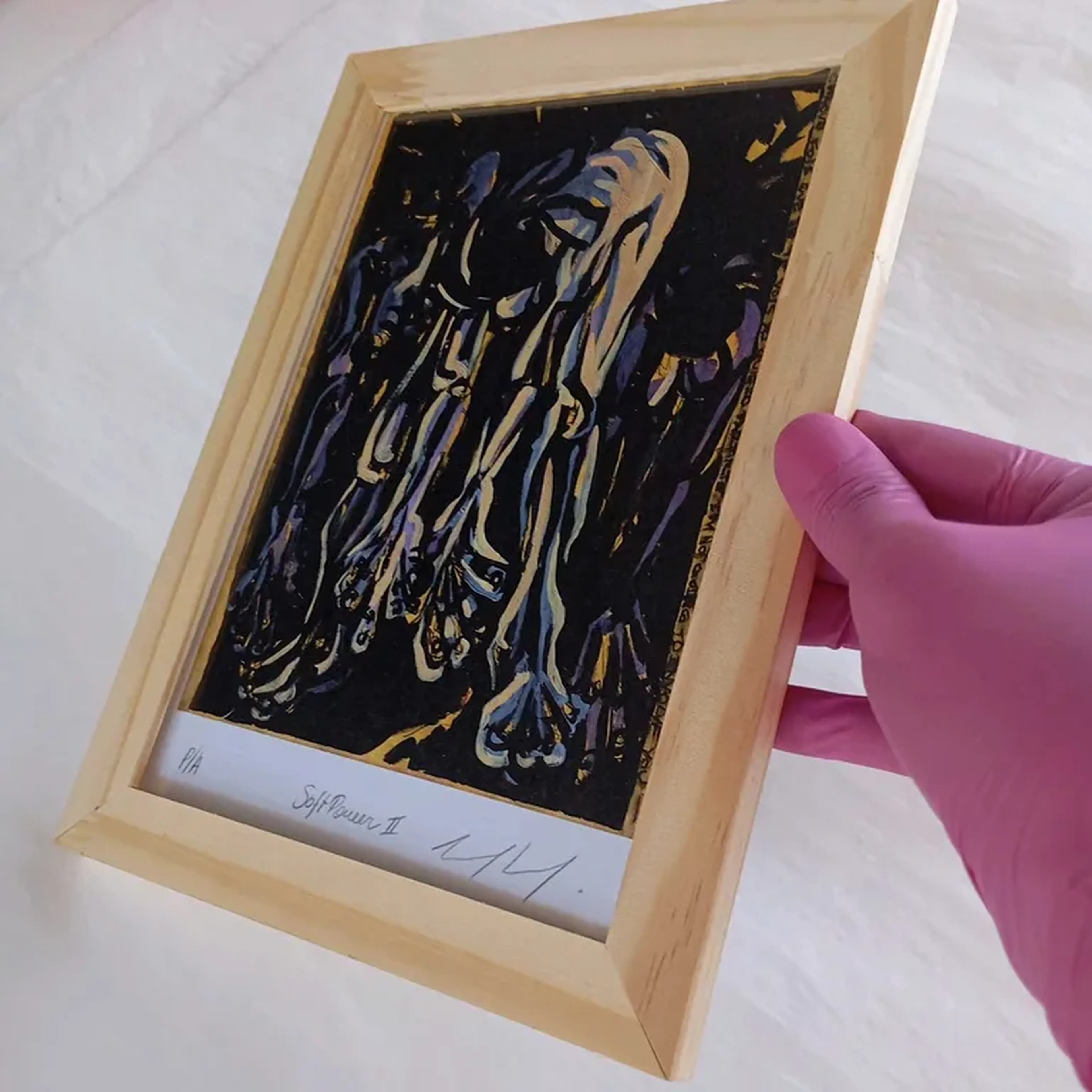 Soft Power II - 15x21 cm moldura plana imagem