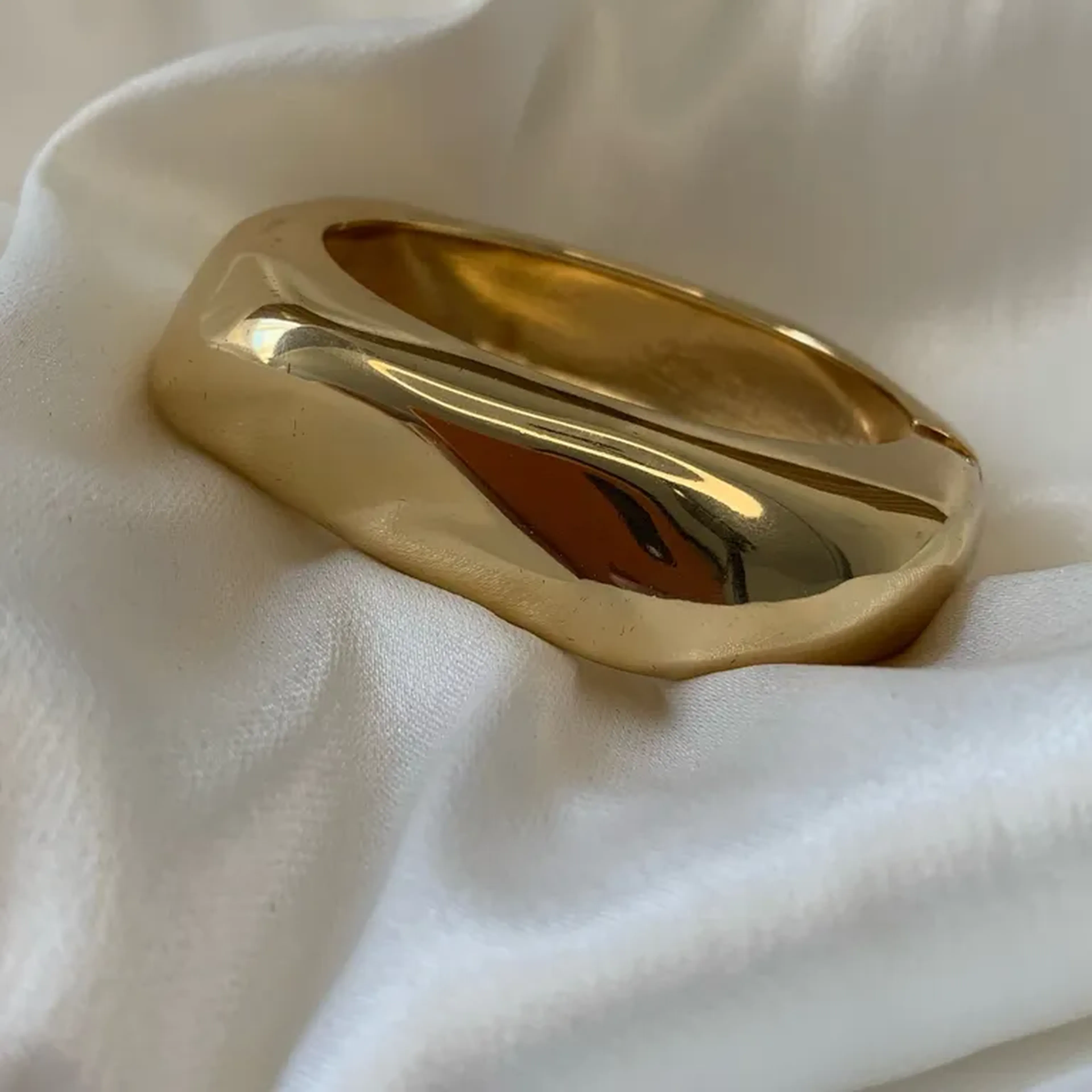 Bracelete Orgânico quadrado imagem