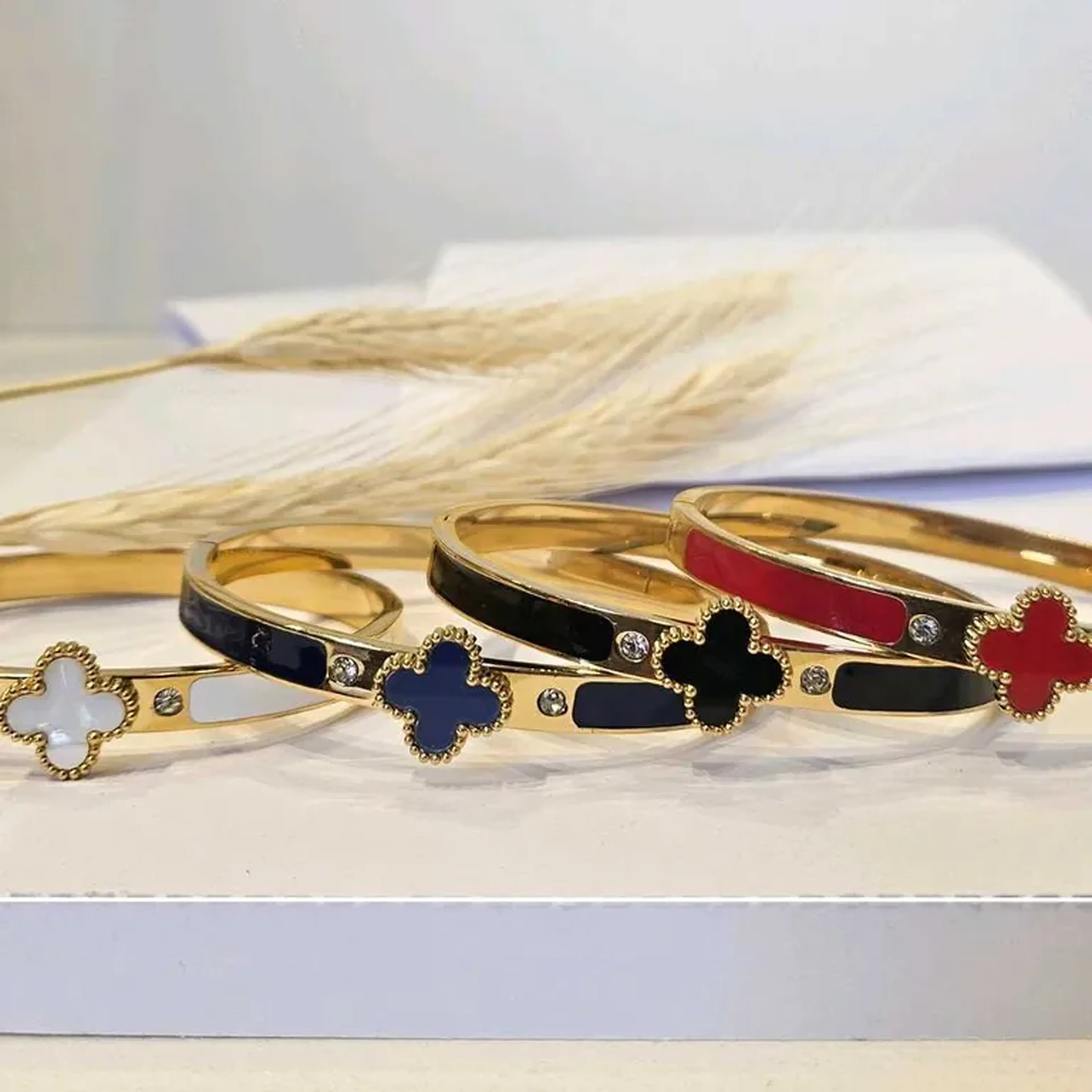 BRACELETE TREVO AC BO imagem