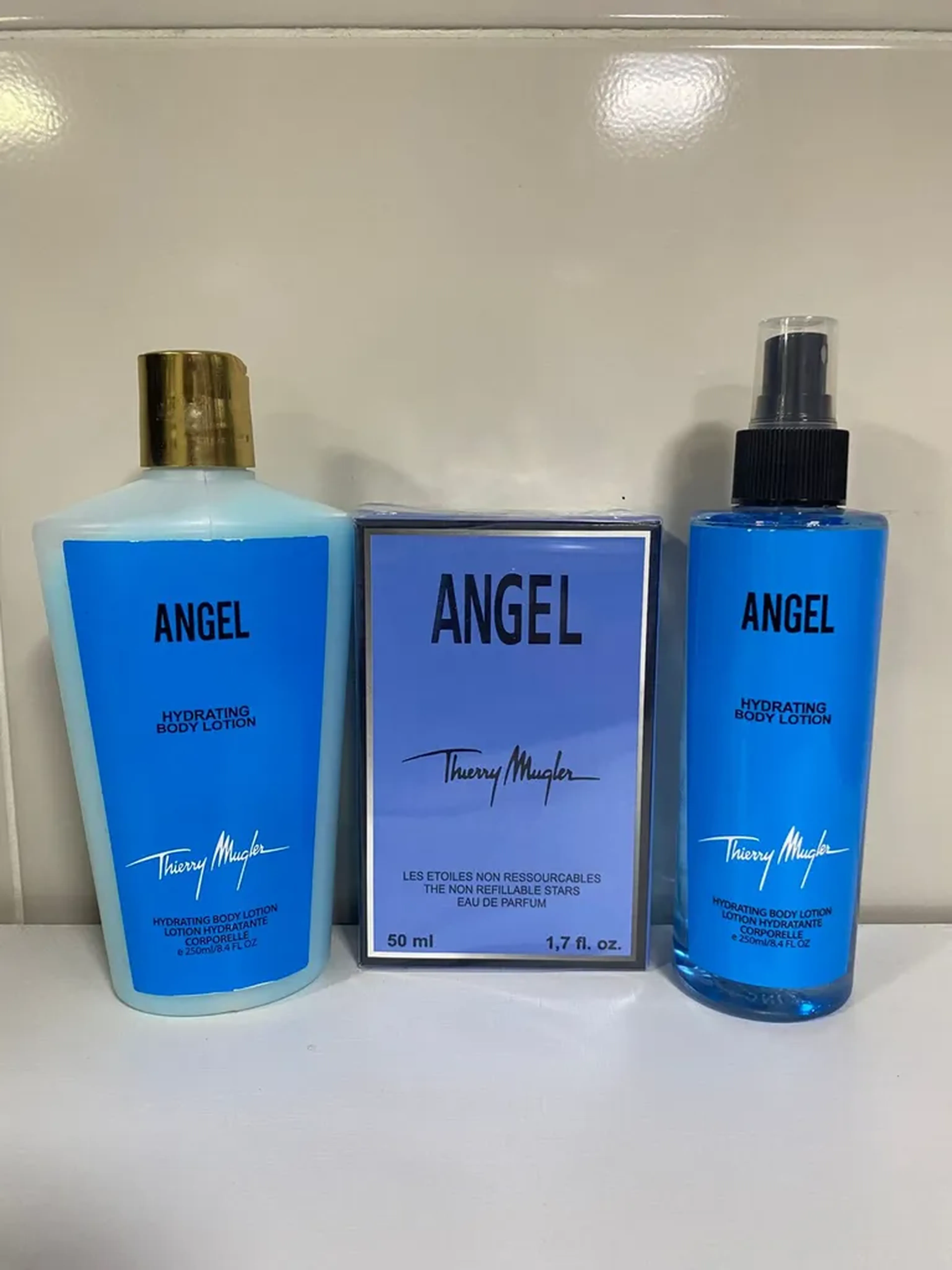 Kit Feminino Angel-Perfume 50ml+Body Splash+Hidratante) imagem