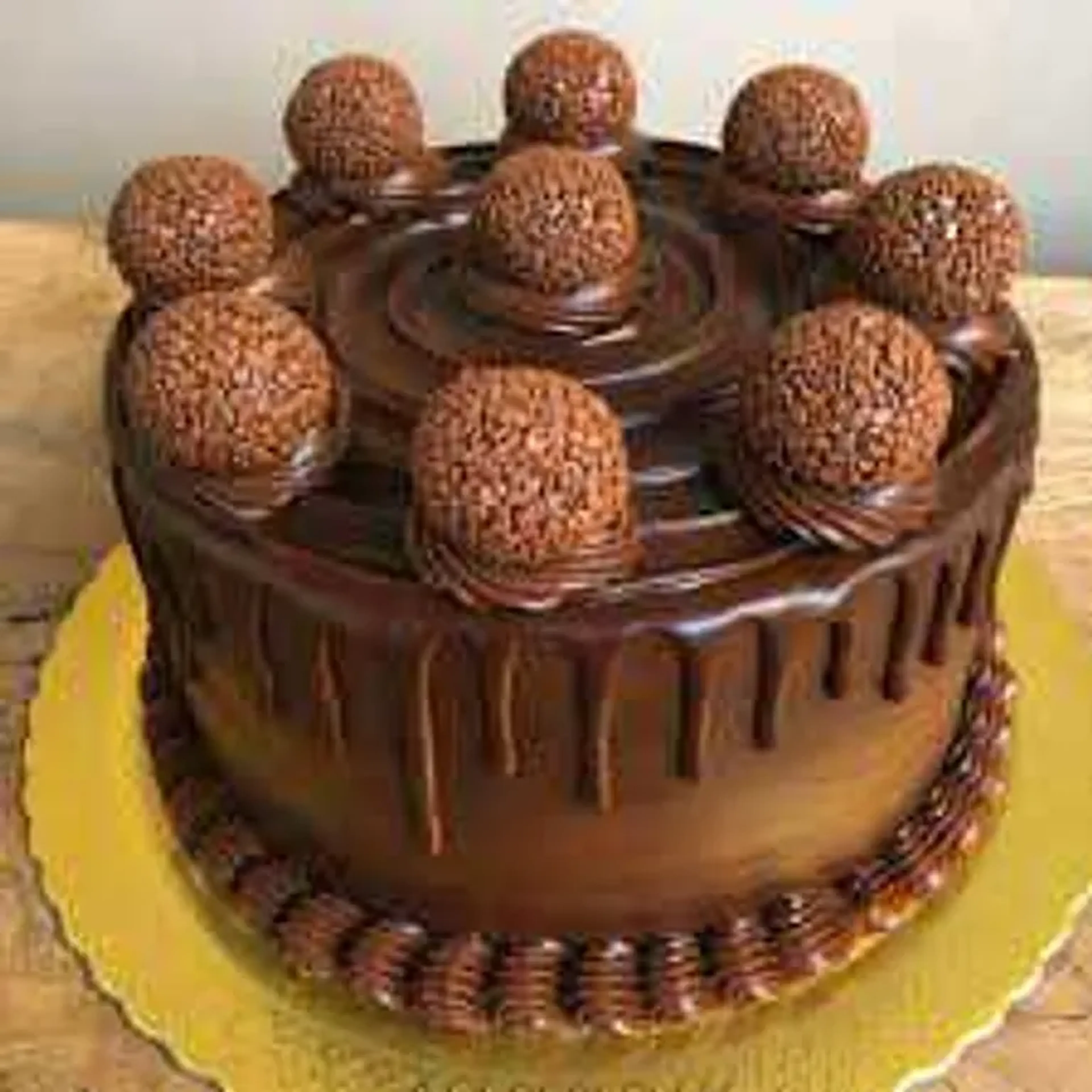 Bolo 20 pessoas cobertura em brigadeiro ou naked imagem