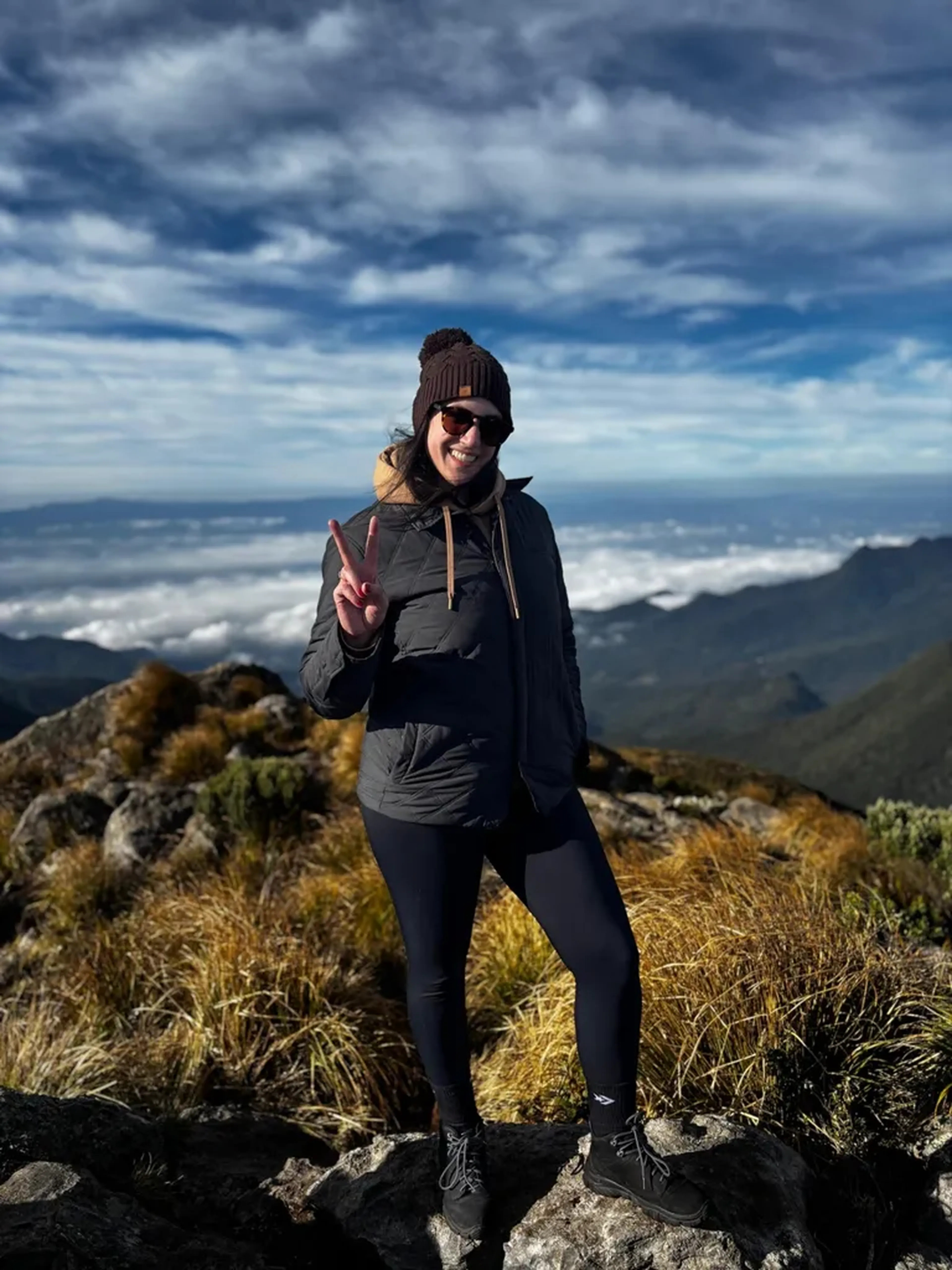 📆(09-08) - Nascer do Sol na Pedra Furada do Itatiaia imagem