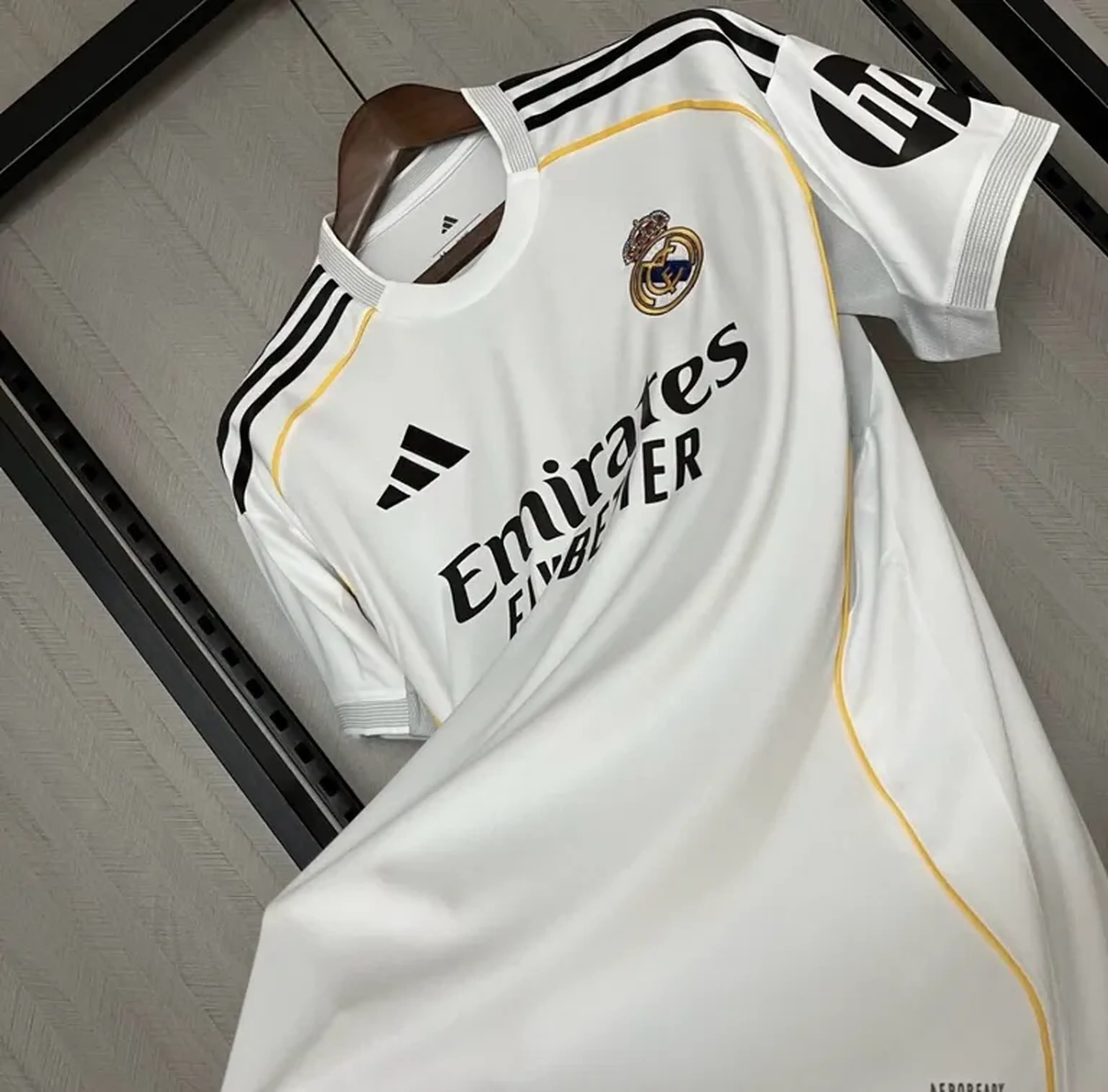 Camisa Real Madrid (Temporada 2026) imagem