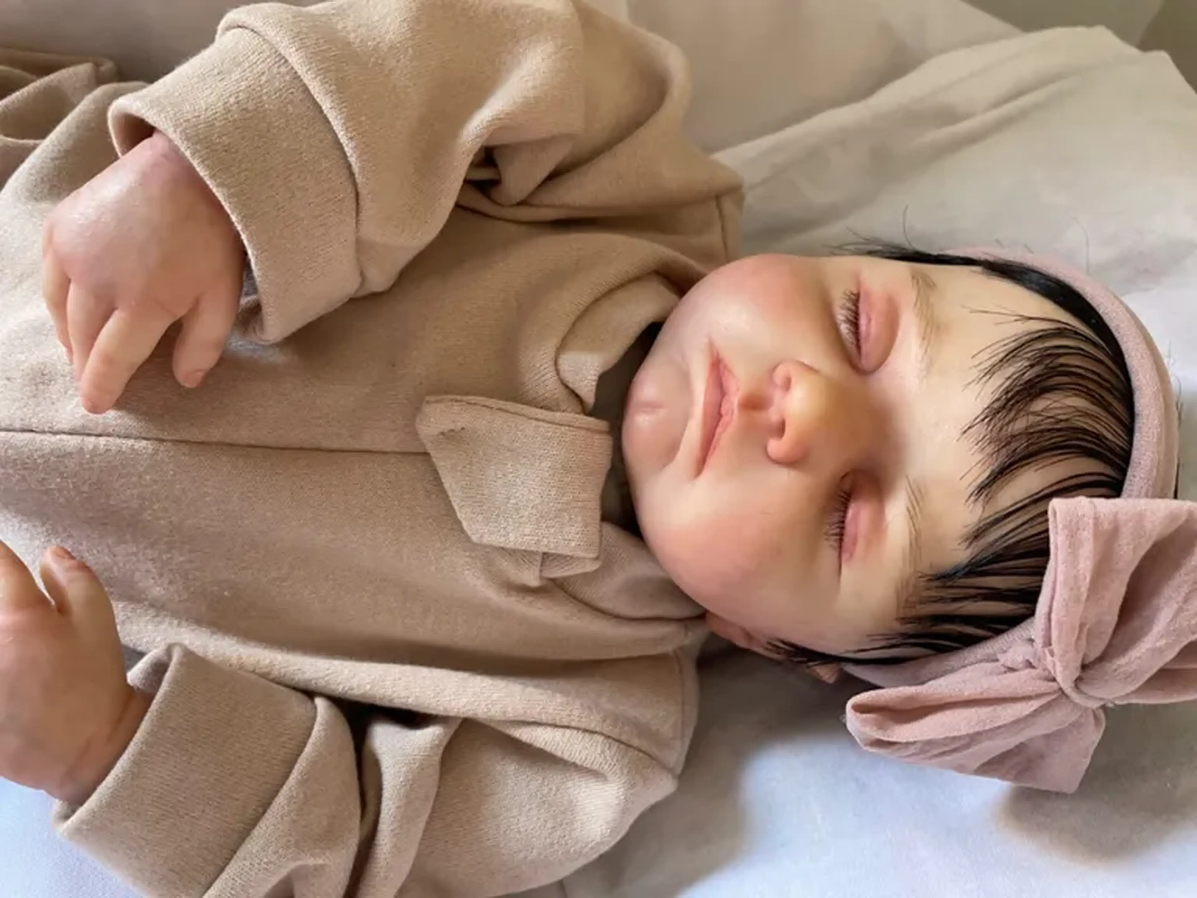 Bebê Reborn kit sarah imagem