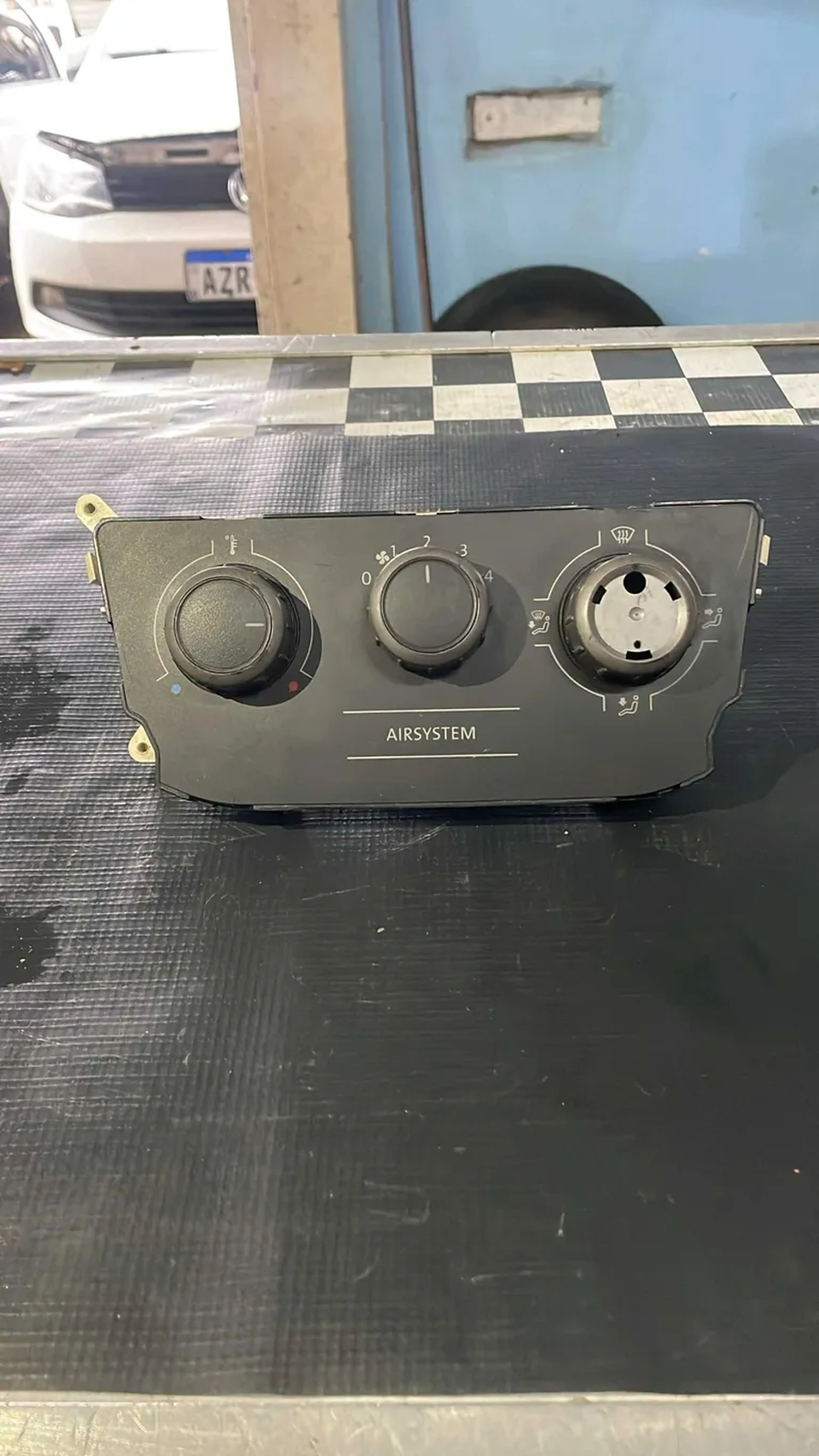 Painel de Controle do Ar Condicionado do gol G5 imagem