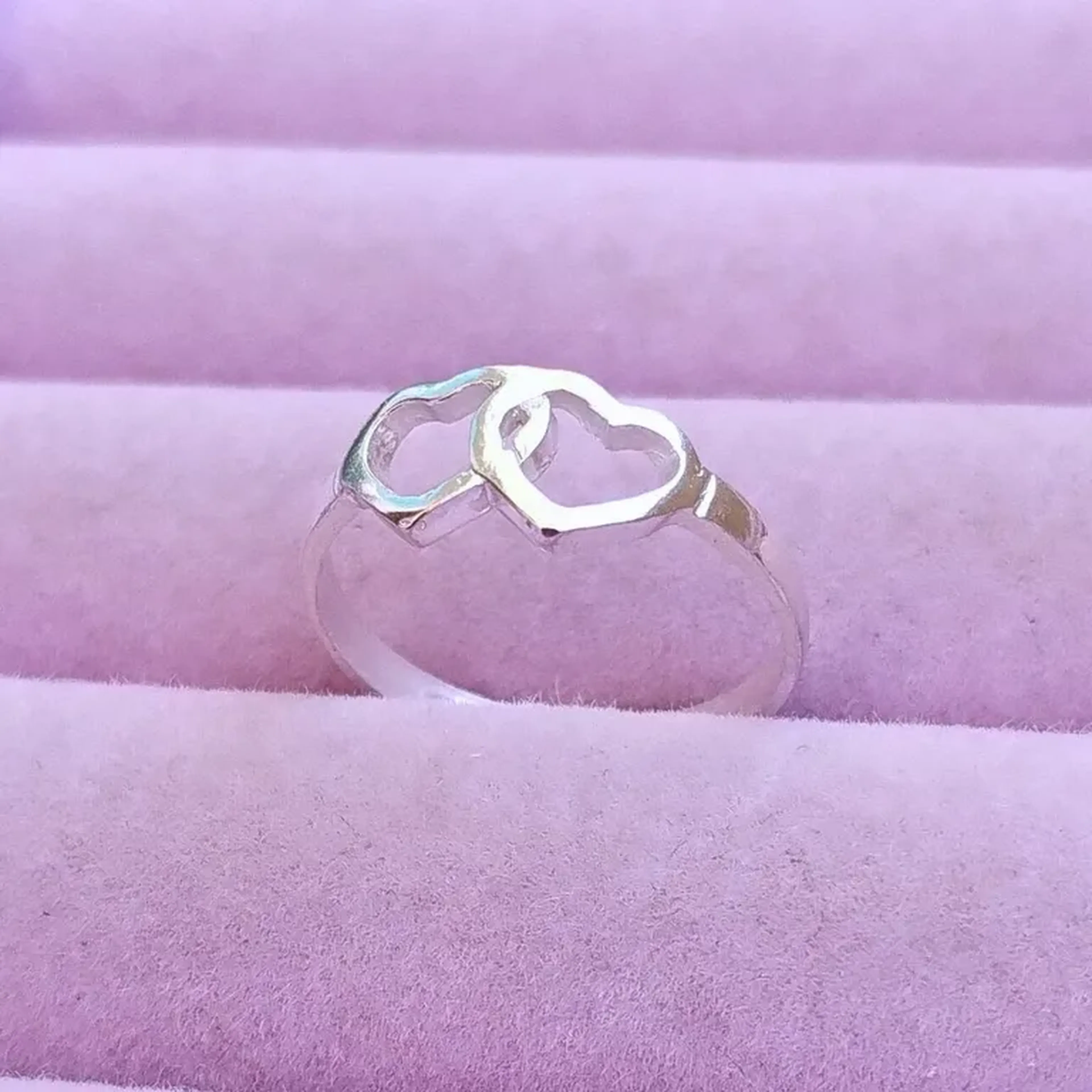 Anel de Prata 925 com Corações Entrelaçados imagem