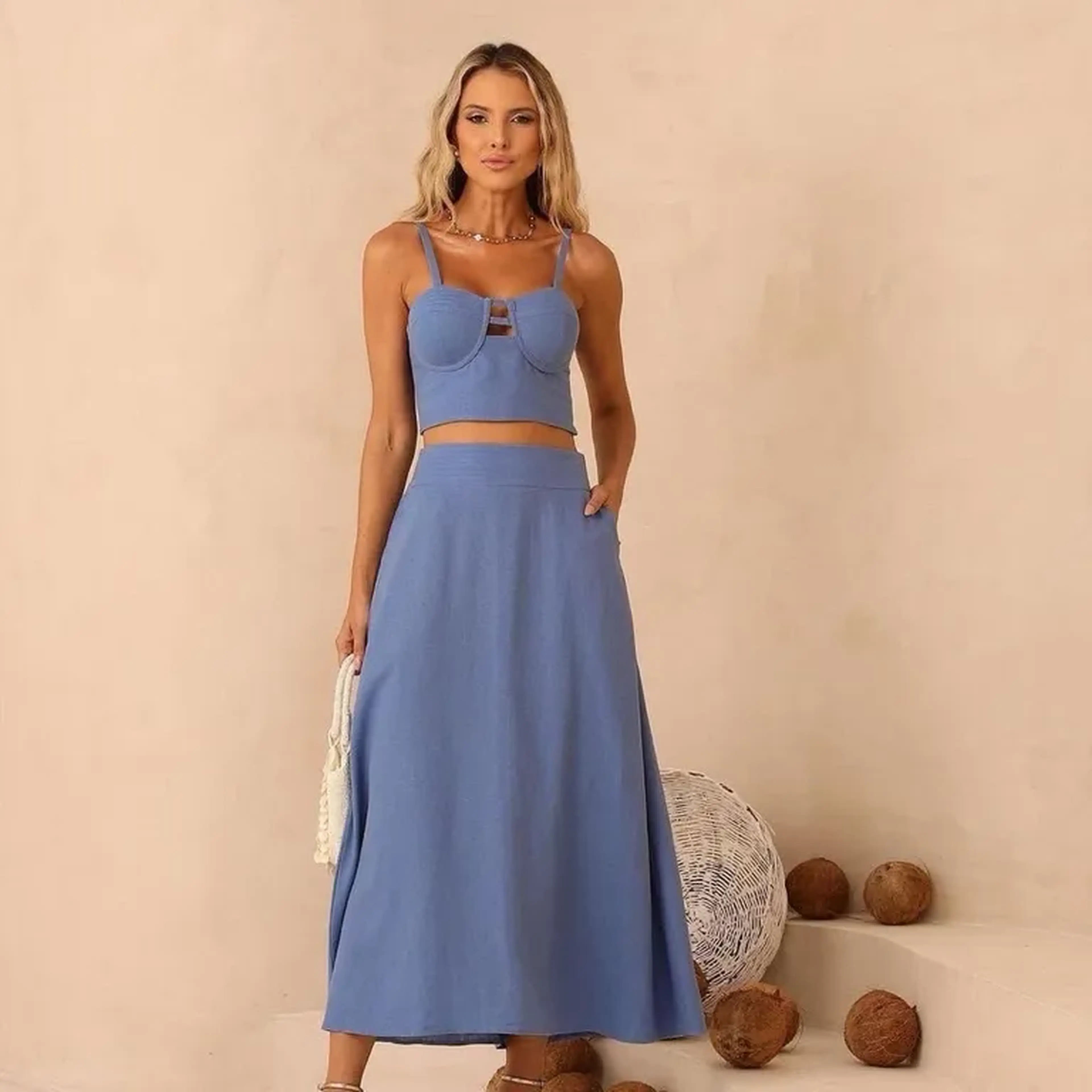 Conjunto em linho, Cropped com bojo imagem
