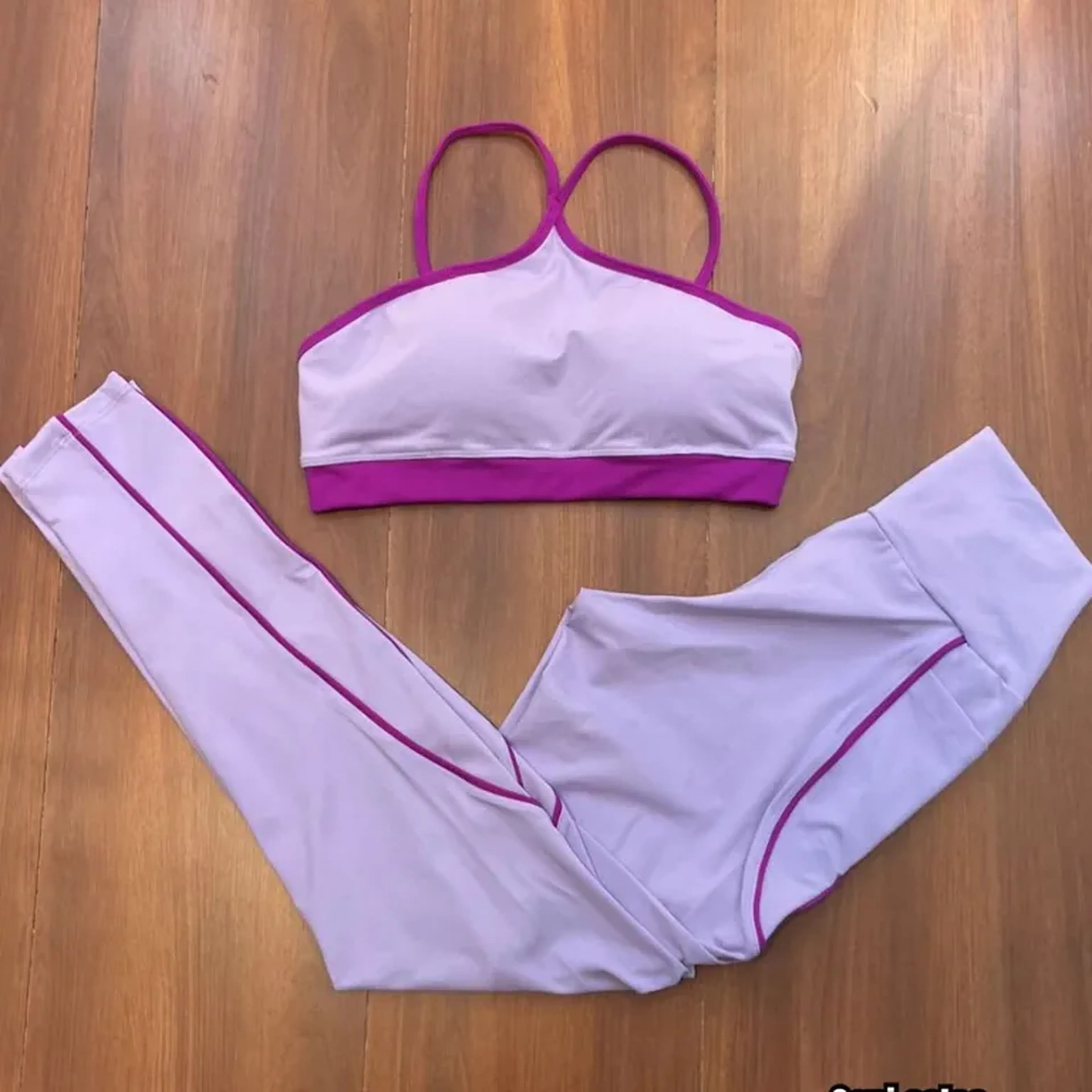 Conjunto de calça lavanda imagem
