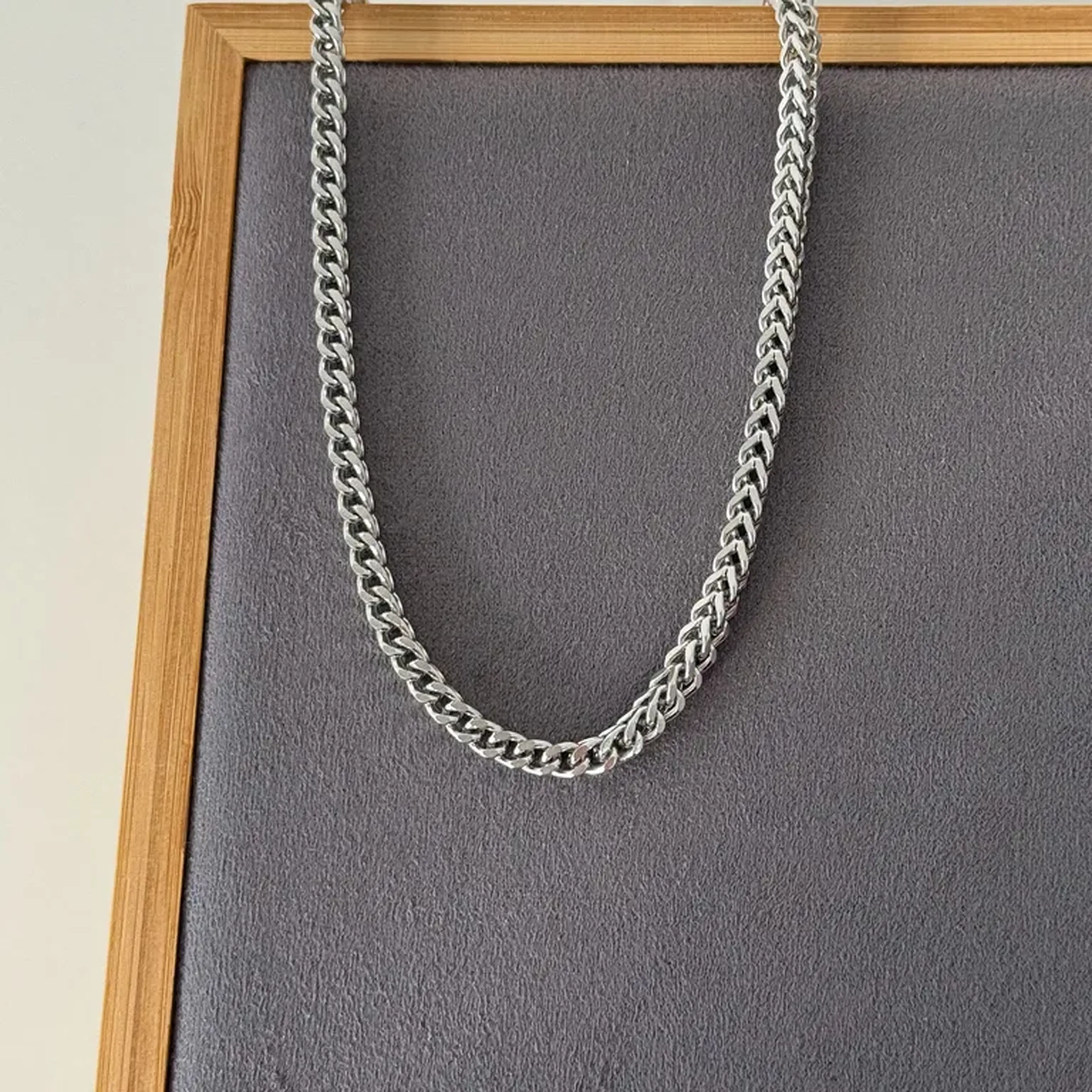 COLAR MASCULINO CORRENTE 4MM - 70CM (AÇO INOX) imagem