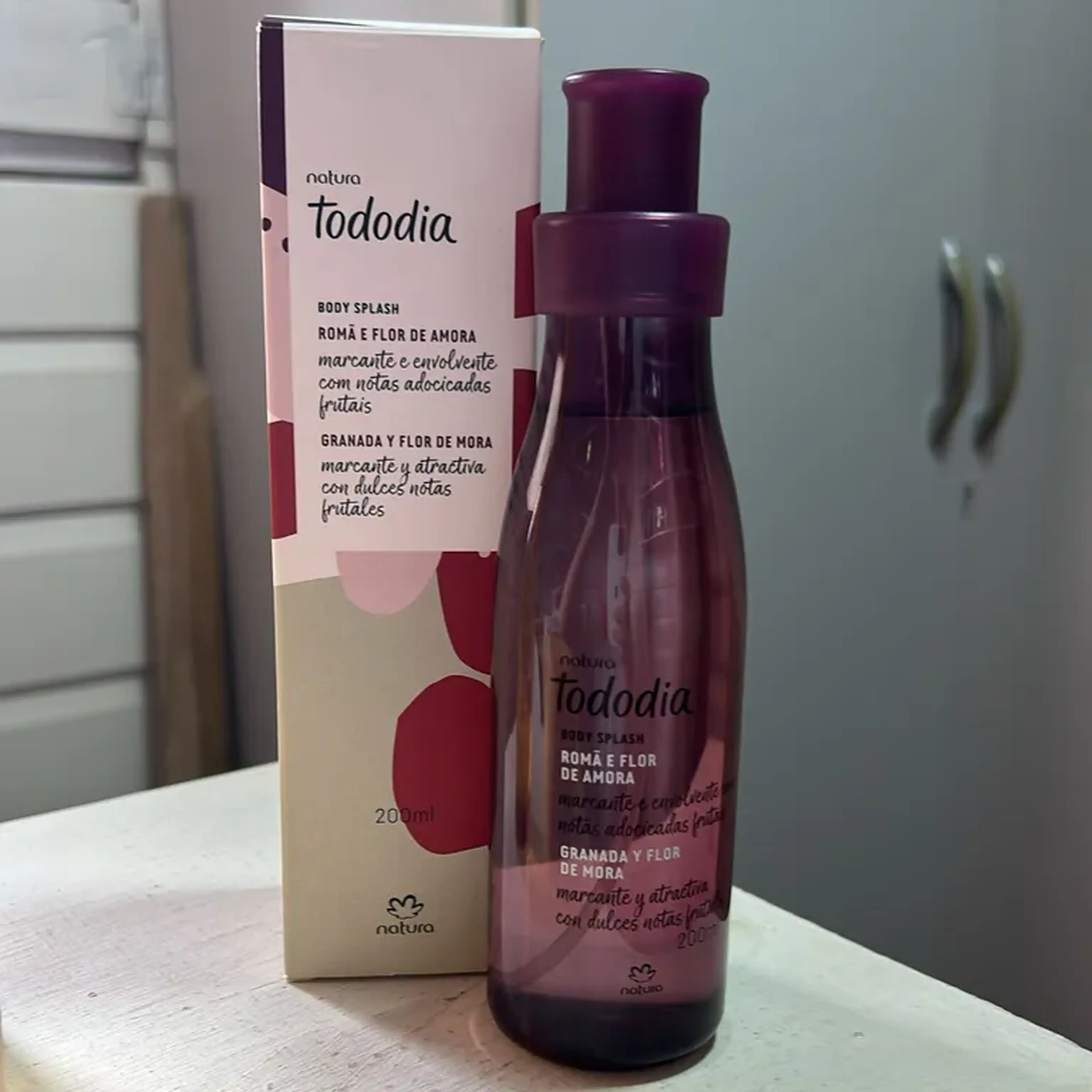 Body splash Tododia Romã e Flor de Amora - NATURA imagem