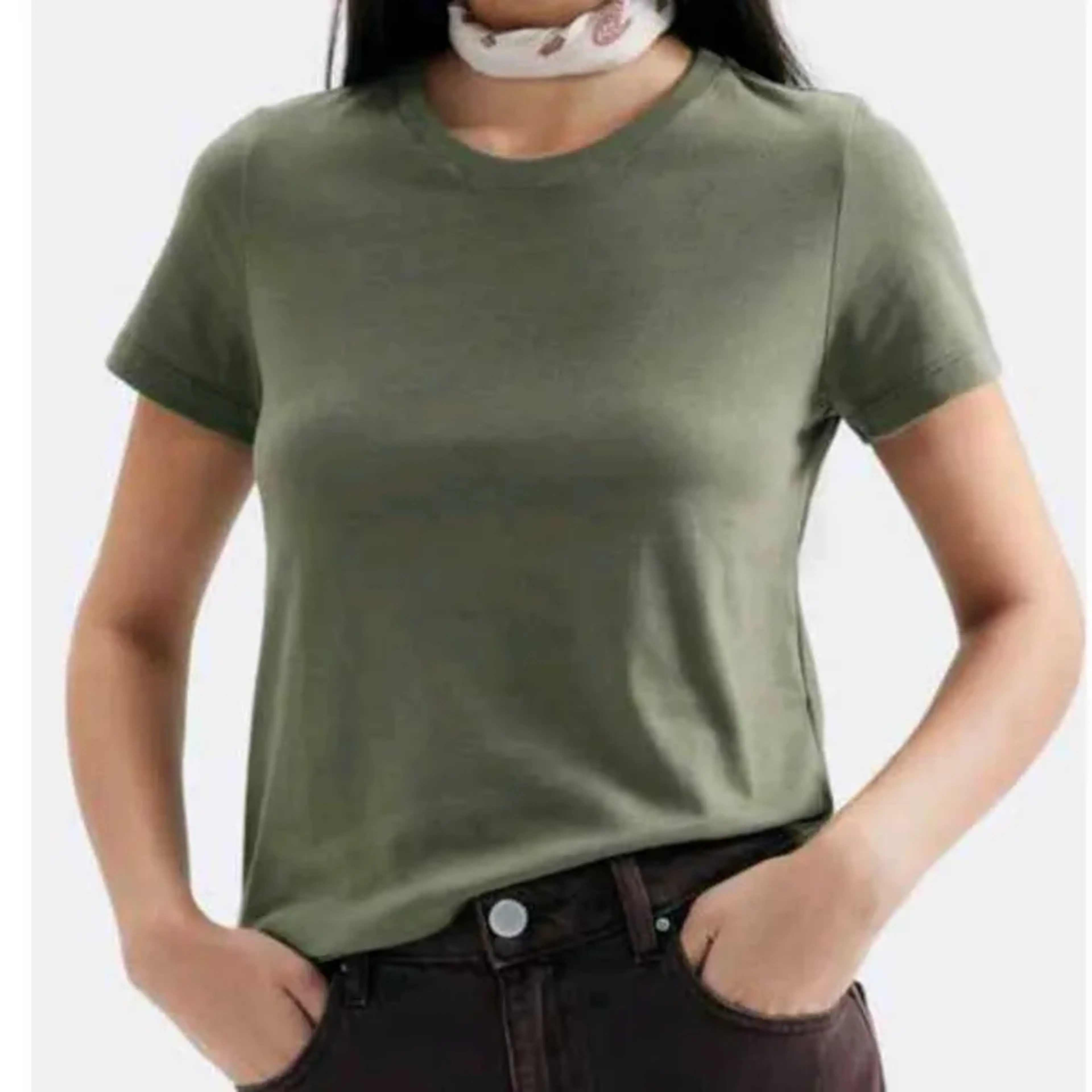 CAMISETA WOLRD FEM imagem