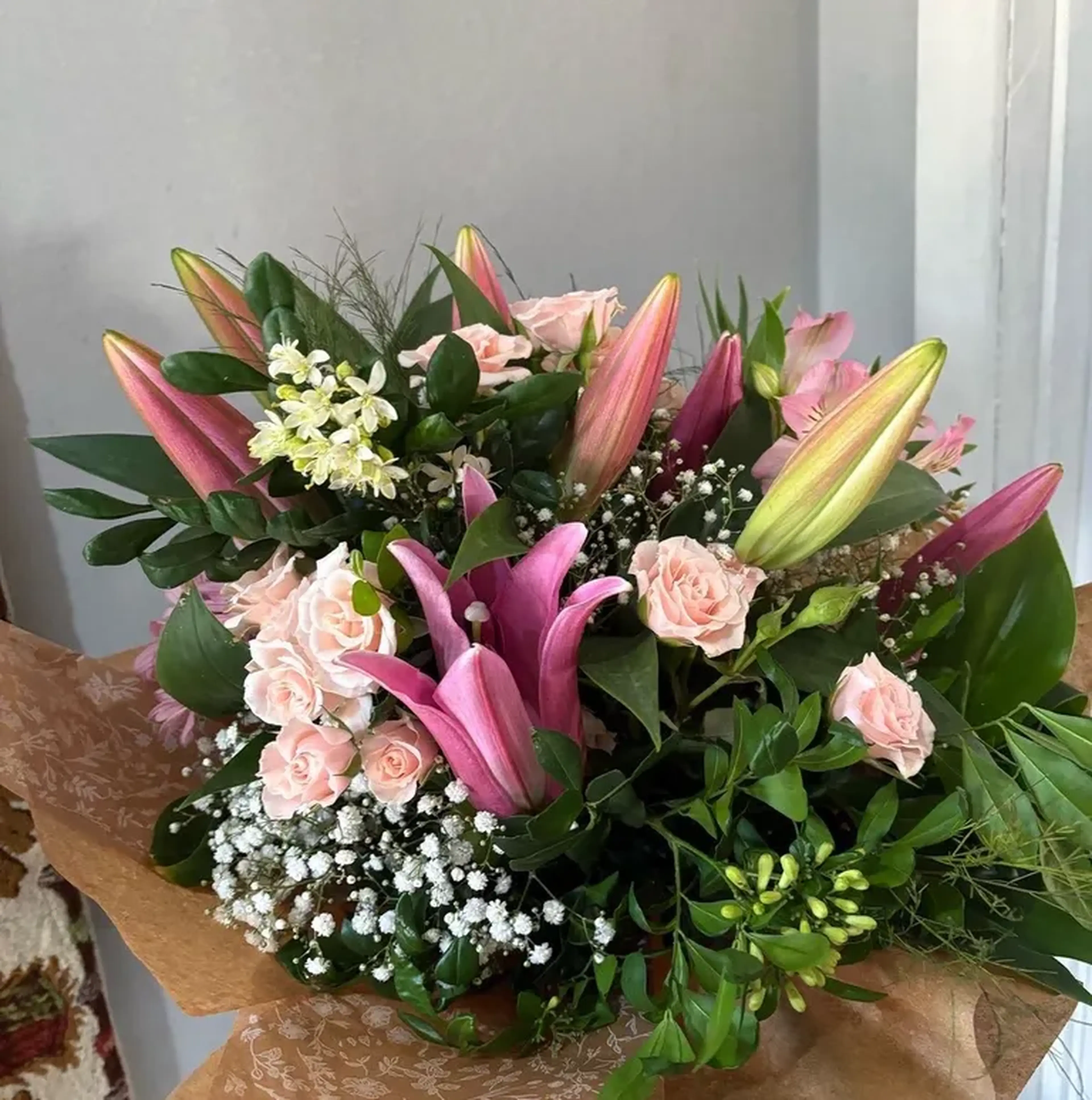 Buquê com lírios imagem