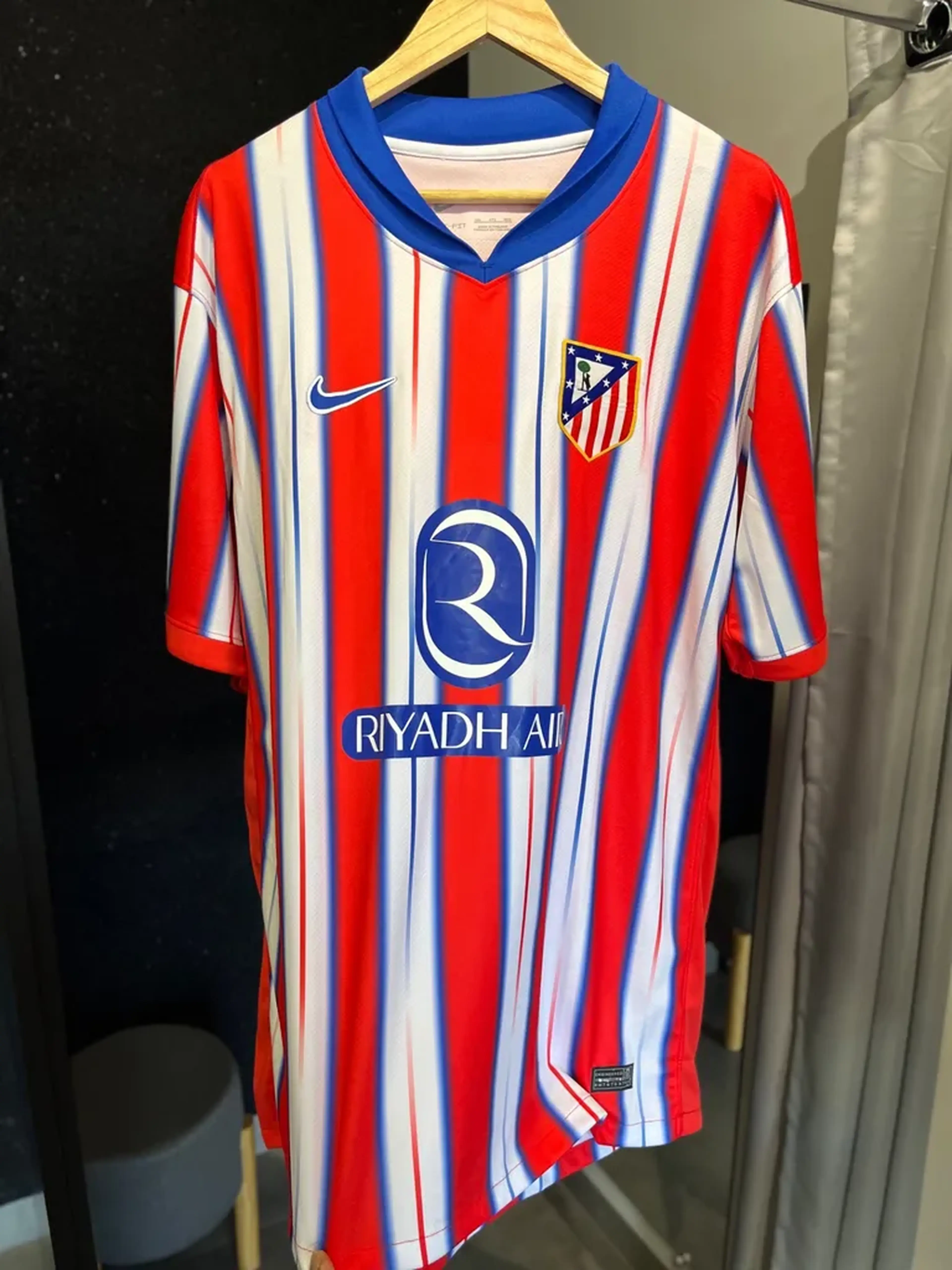 Camiseta atlético de Madrid imagem