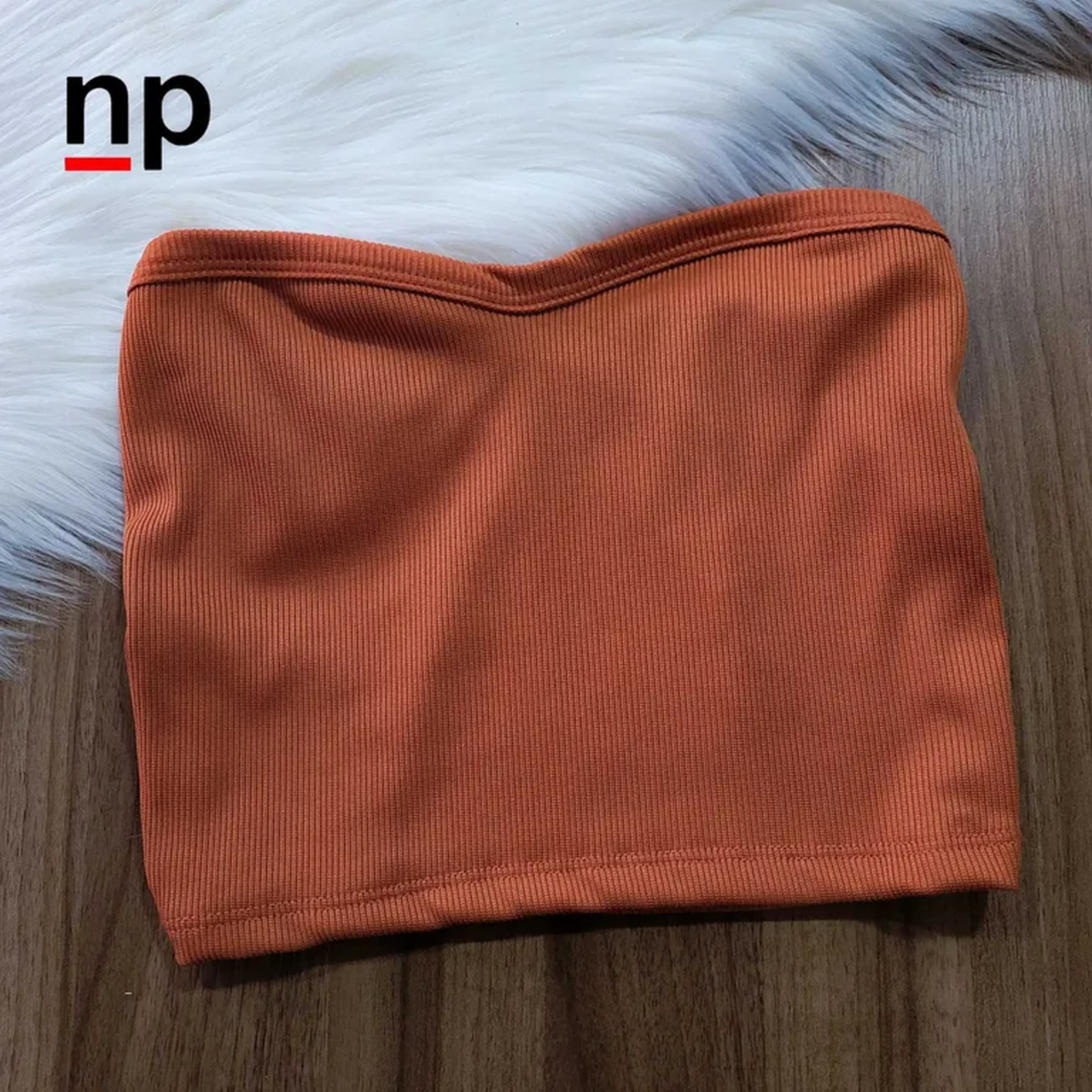 Cropped Valentina Nude imagem