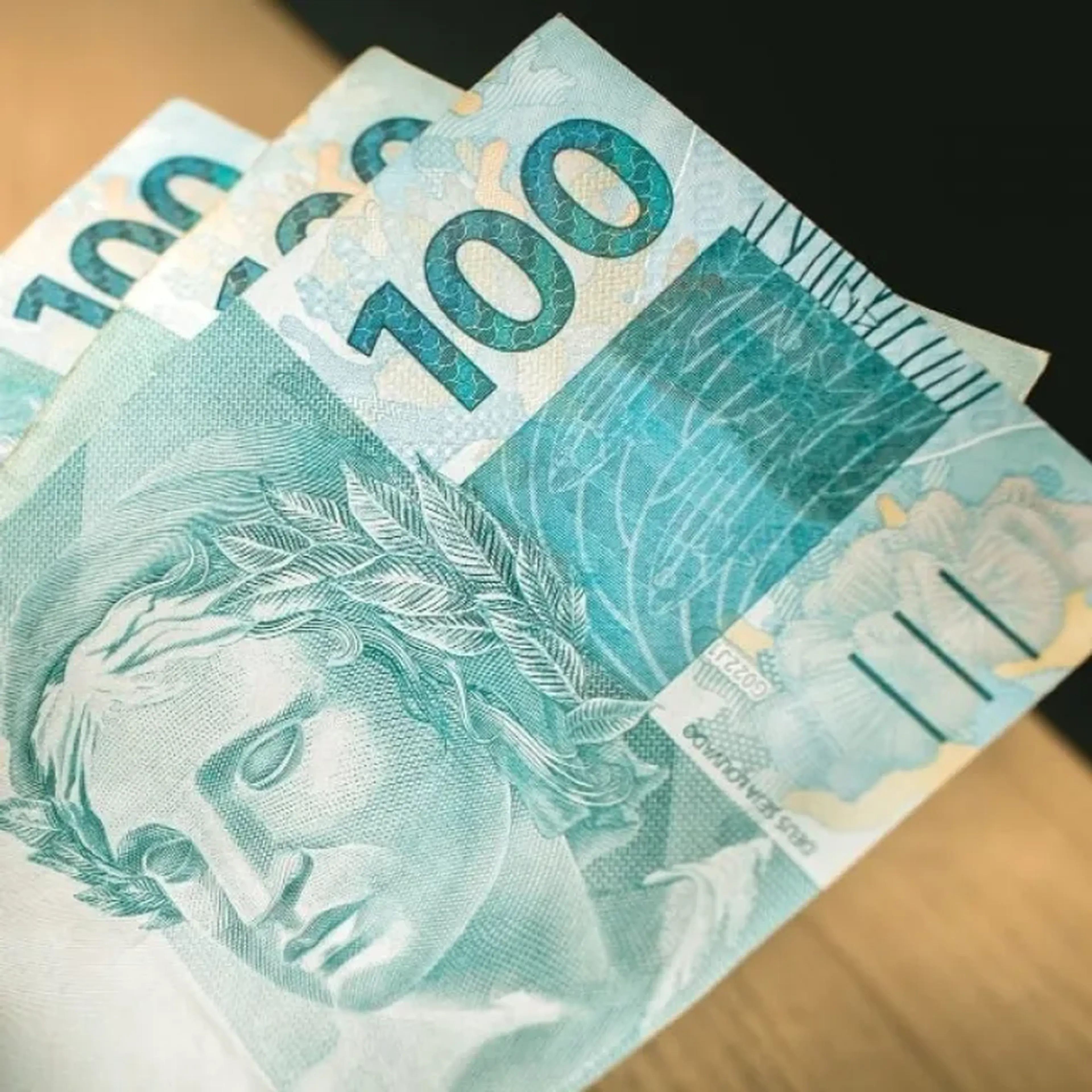 Contribuição em dinheiro para a lua de mel imagem