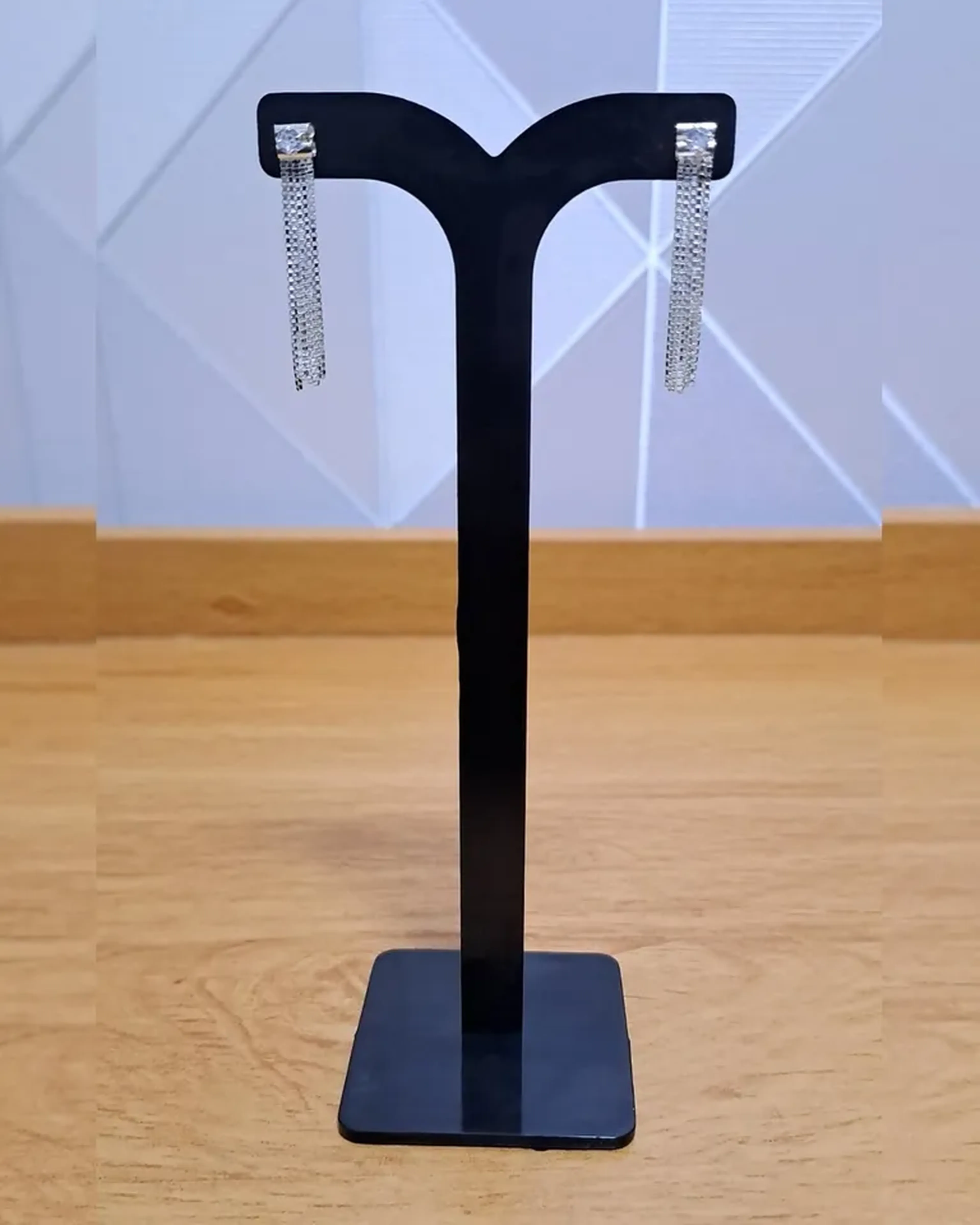 Brinco Ponto de Luz com Franjinha em Prata 925 e Zircônias imagem