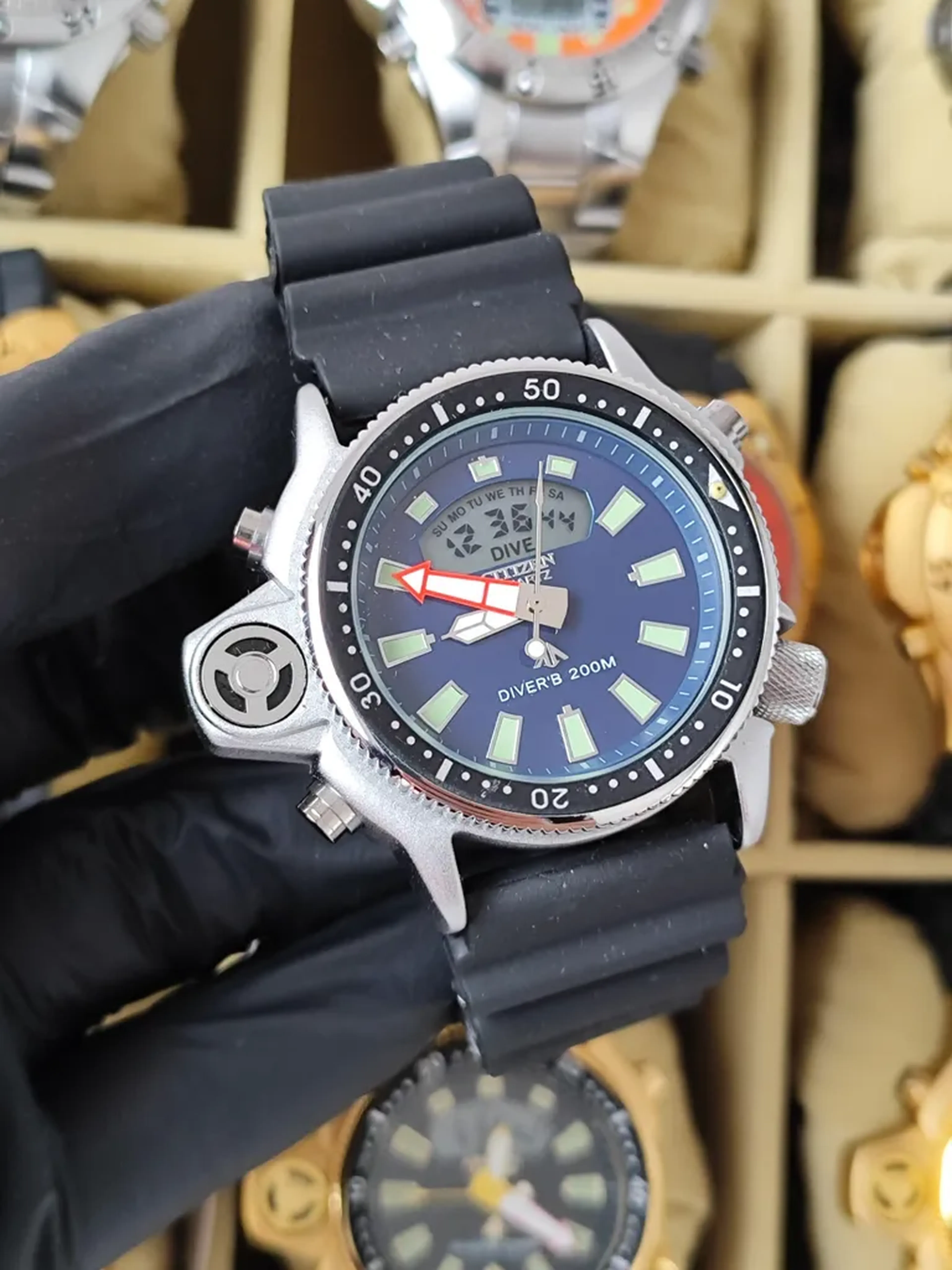 Citizen Aqualand JP2000-08 e E TZ10137t imagem