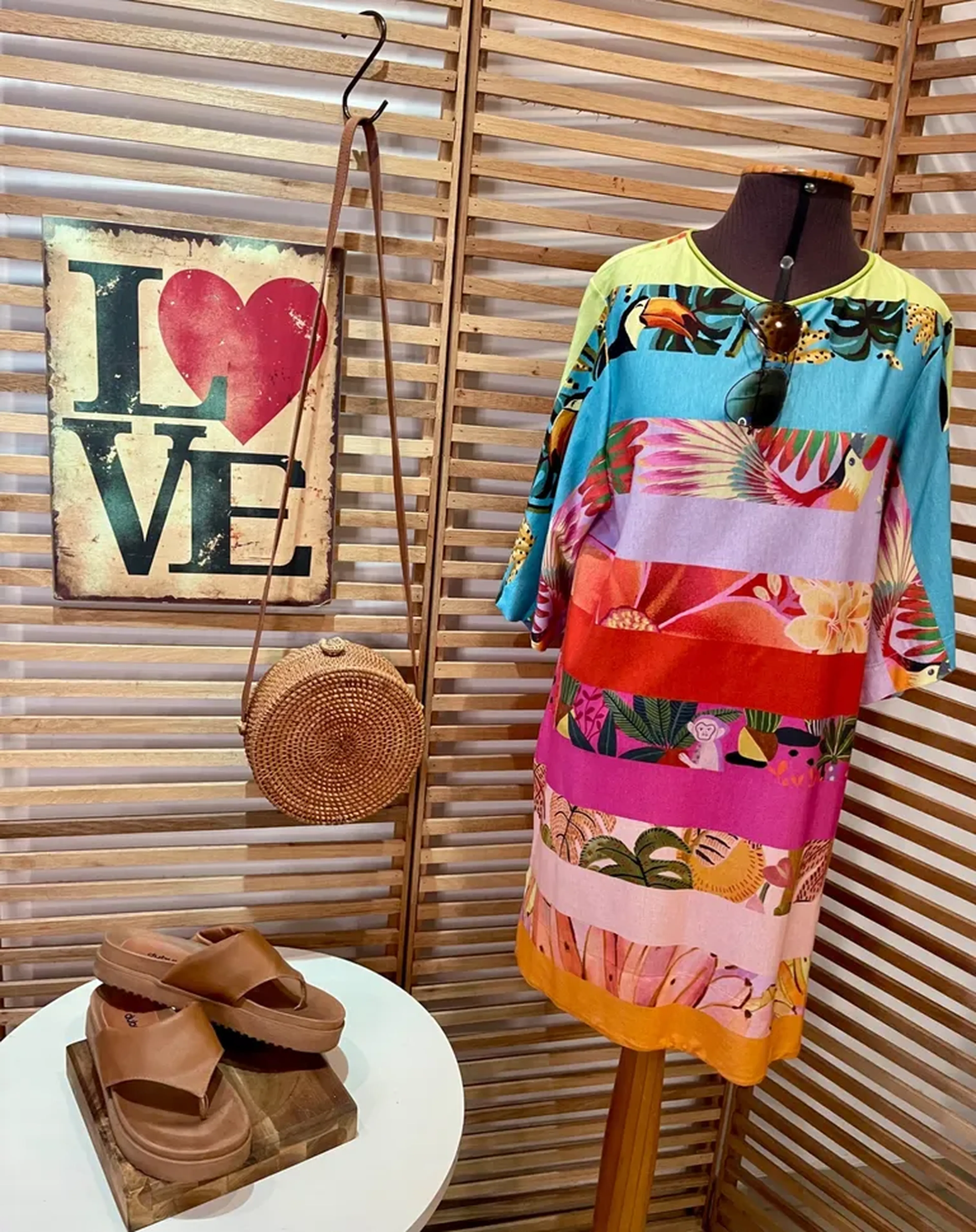 Vestido Farm + frete imagem