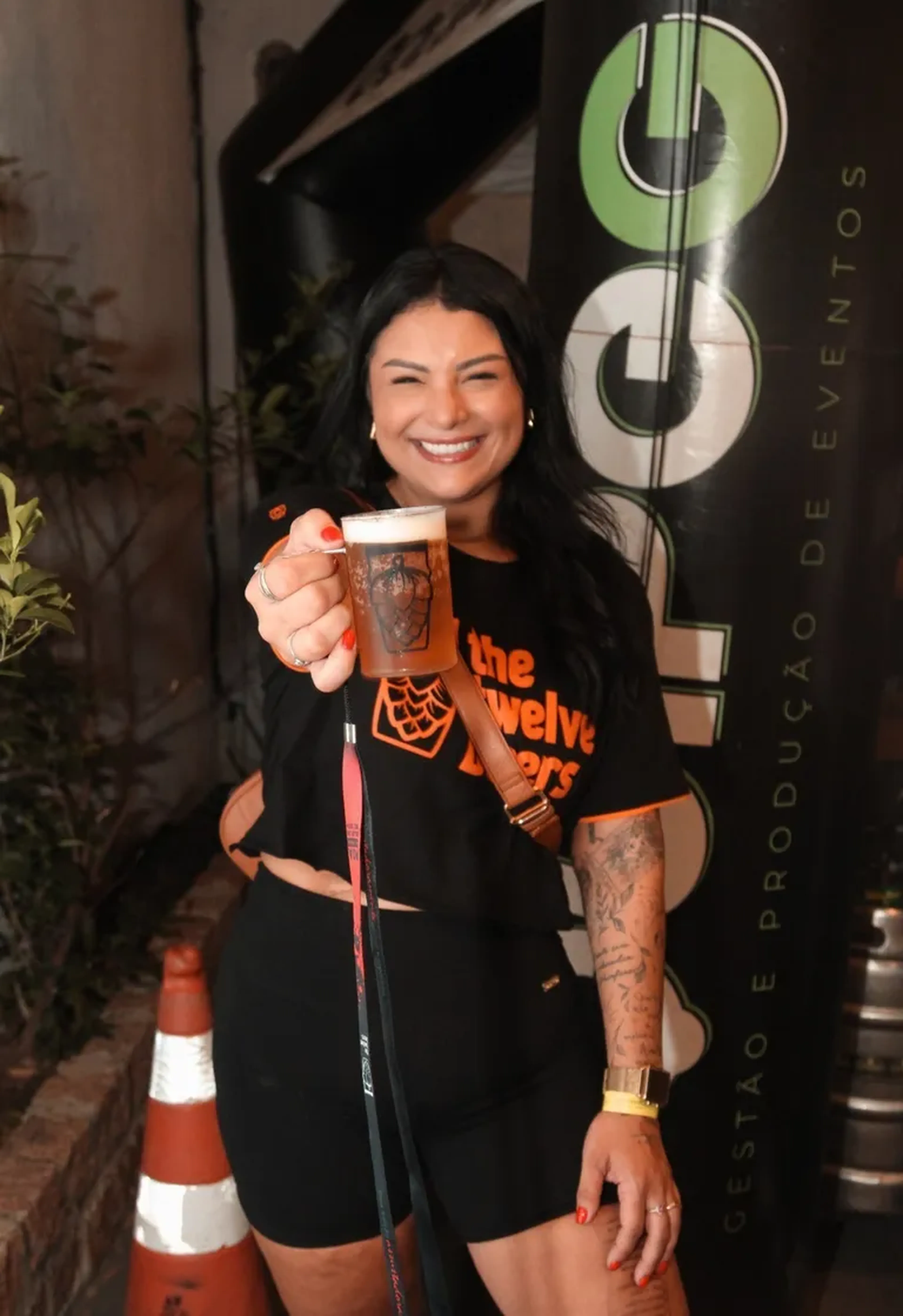 GG - Cropped Twelve Beers Preto - TAMANHO GG imagem