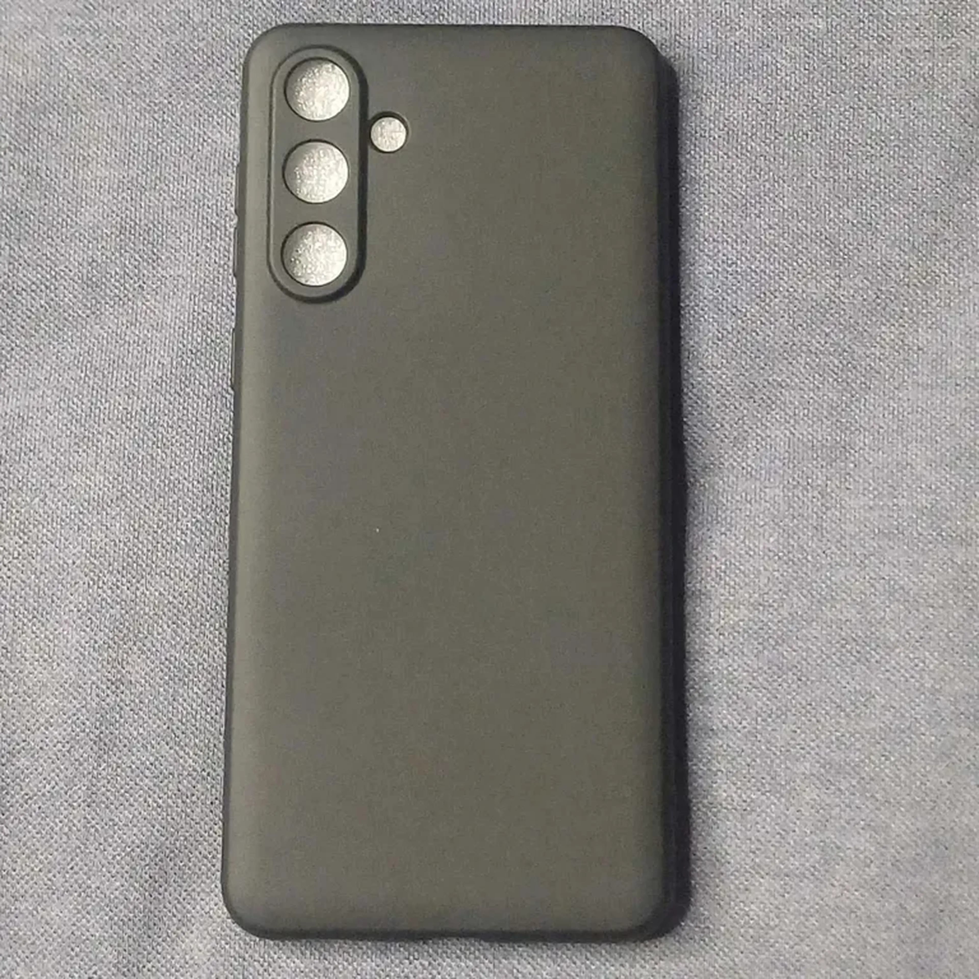 Capinha Galaxy M55, de Silicone Aveludada (preta) imagem