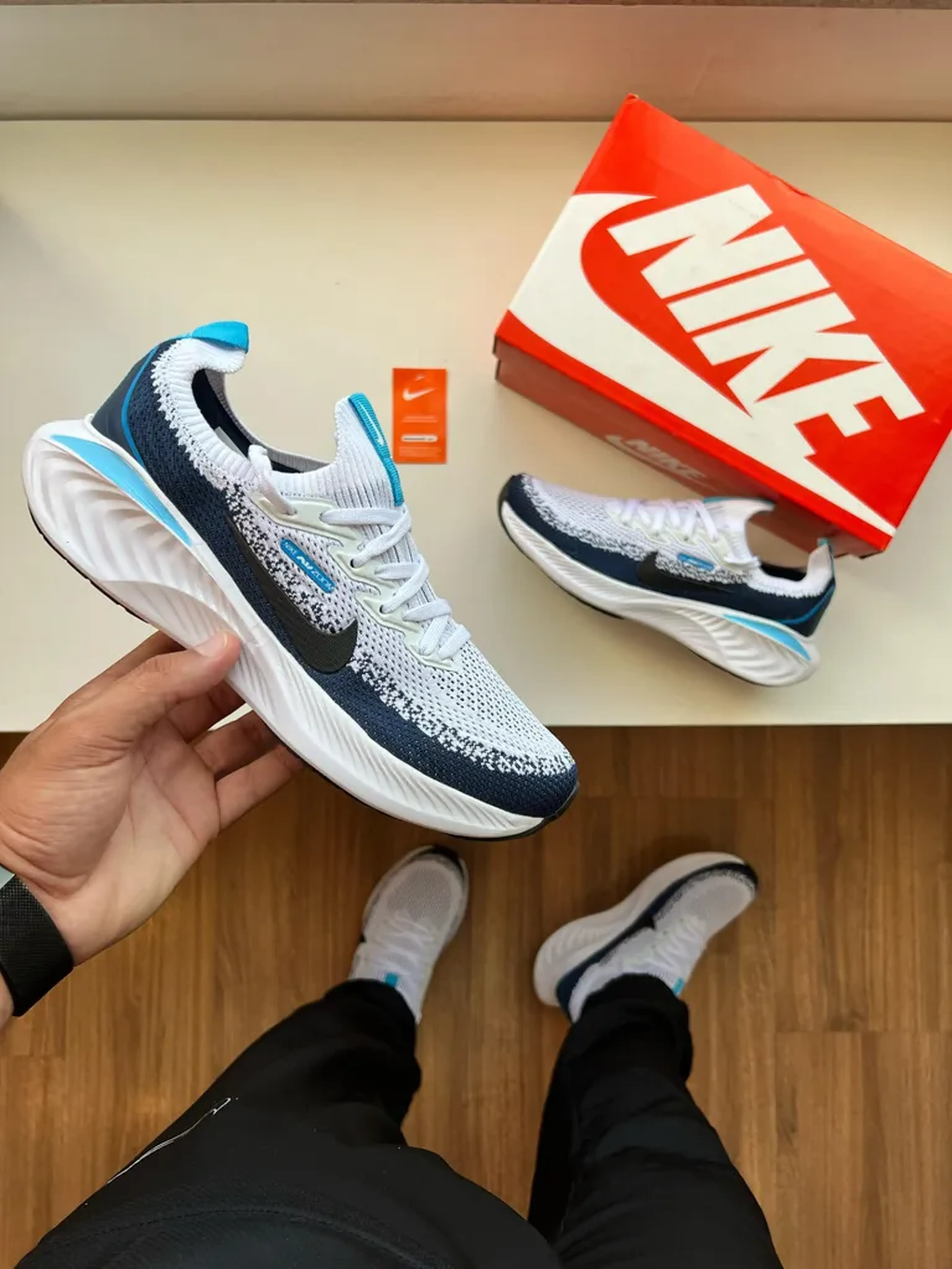 Tênis Nike Air Zoom imagem