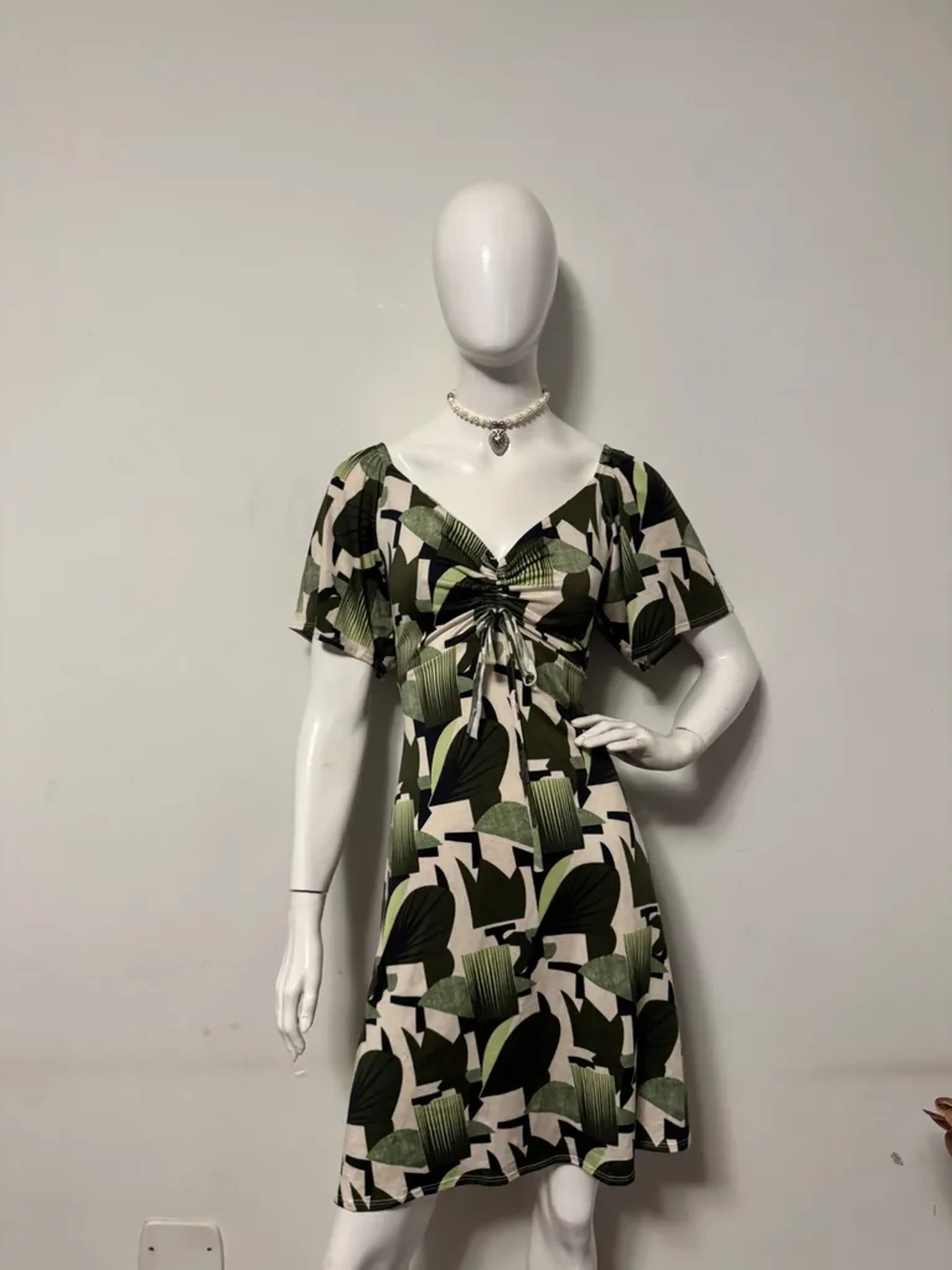 Vestido floresta imagem