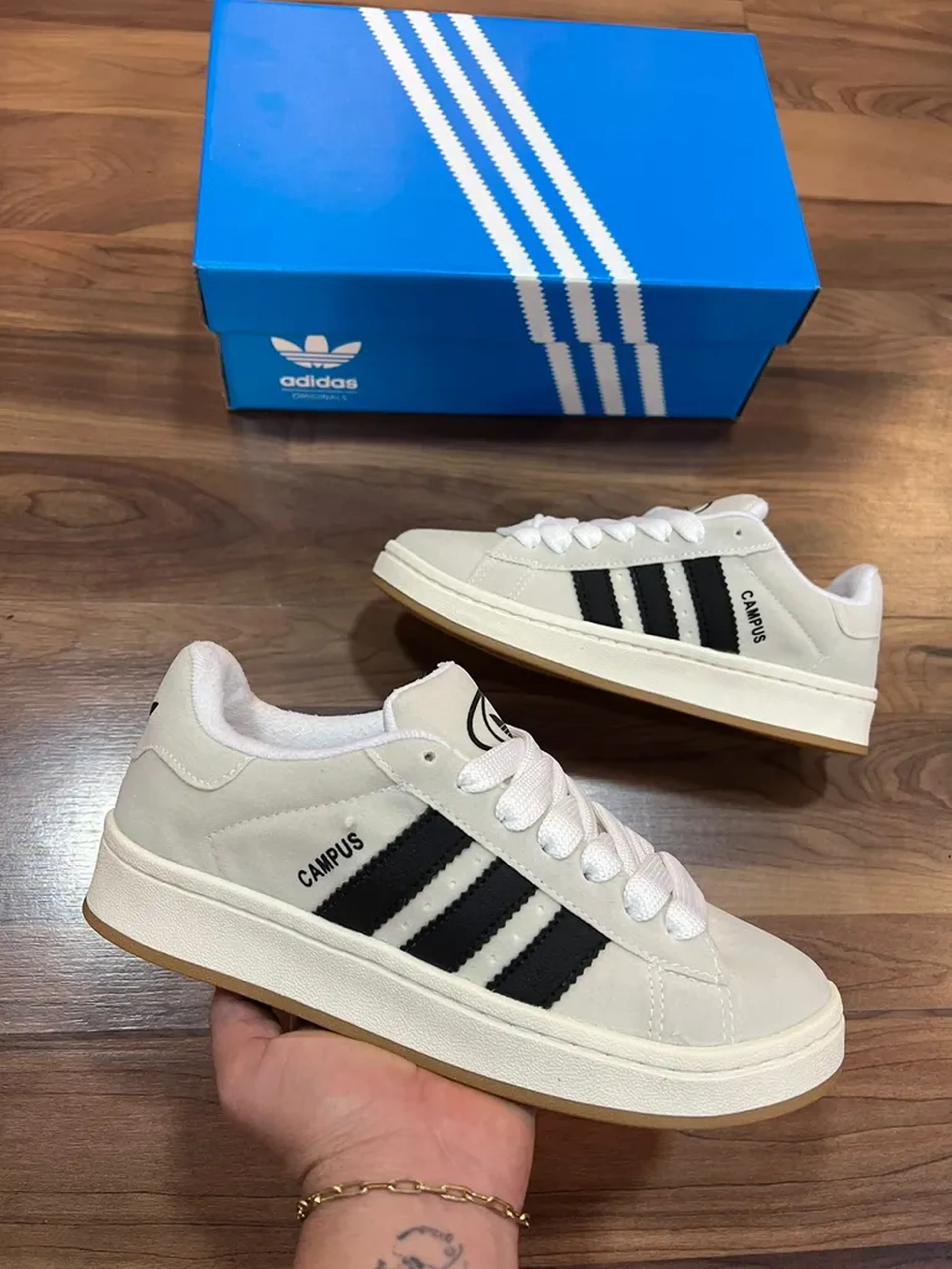 Tênis Masculino Adidas Campus camurça imagem