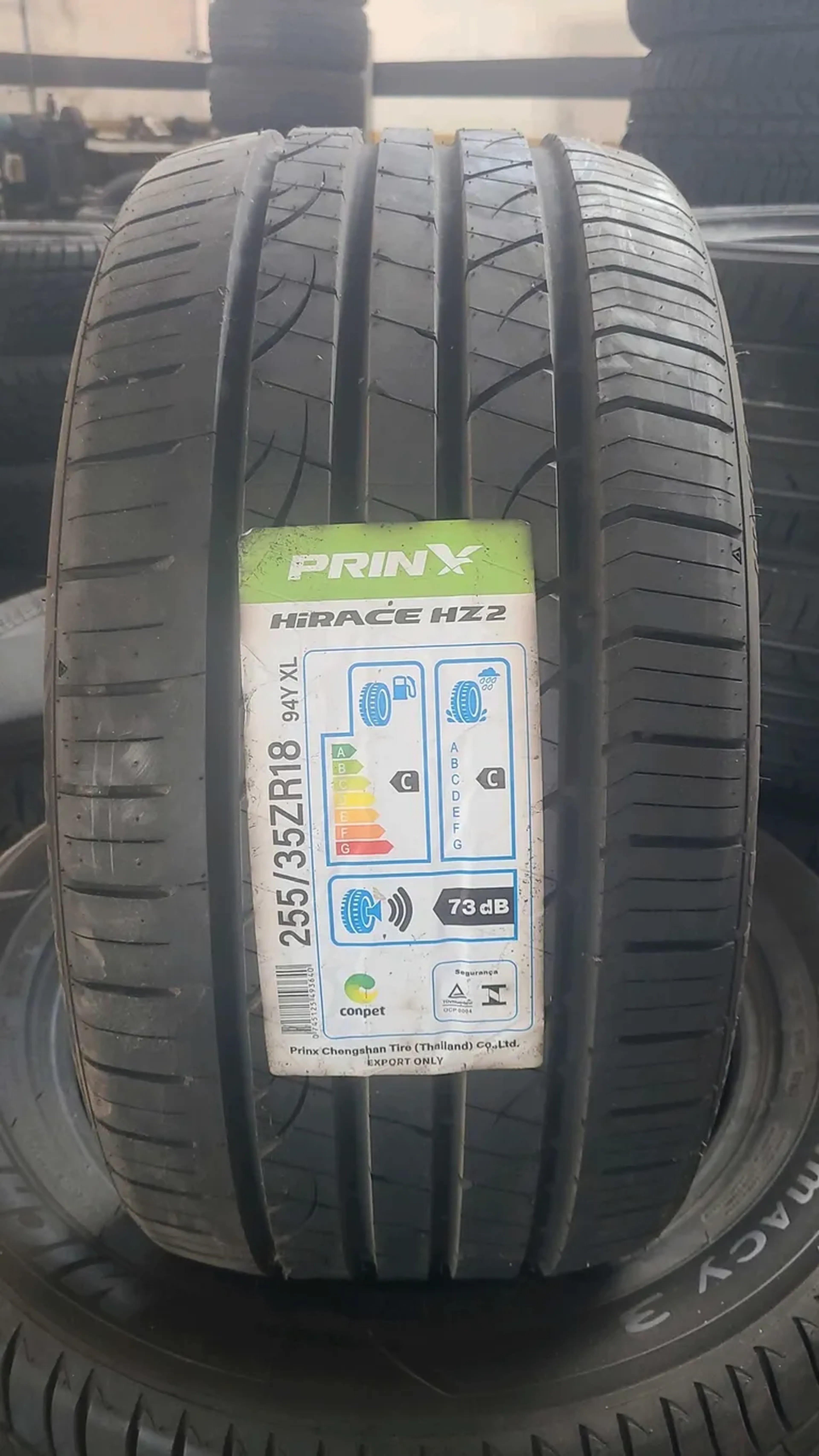 Pneu 255 35ZR18 Prinx HIRACE HZ2 imagem