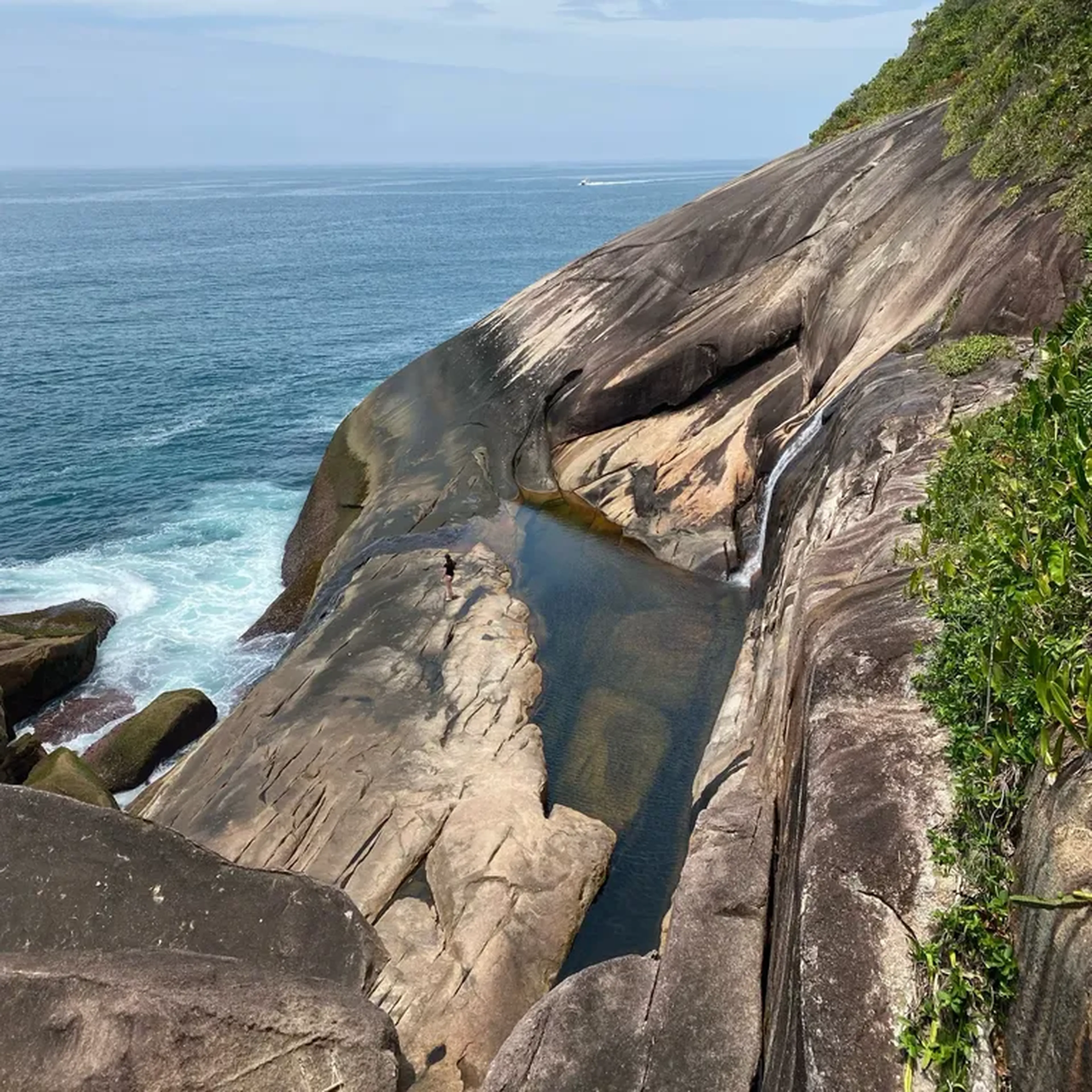 (29-11) Cachoeira do Saco Bravo em Paraty imagem