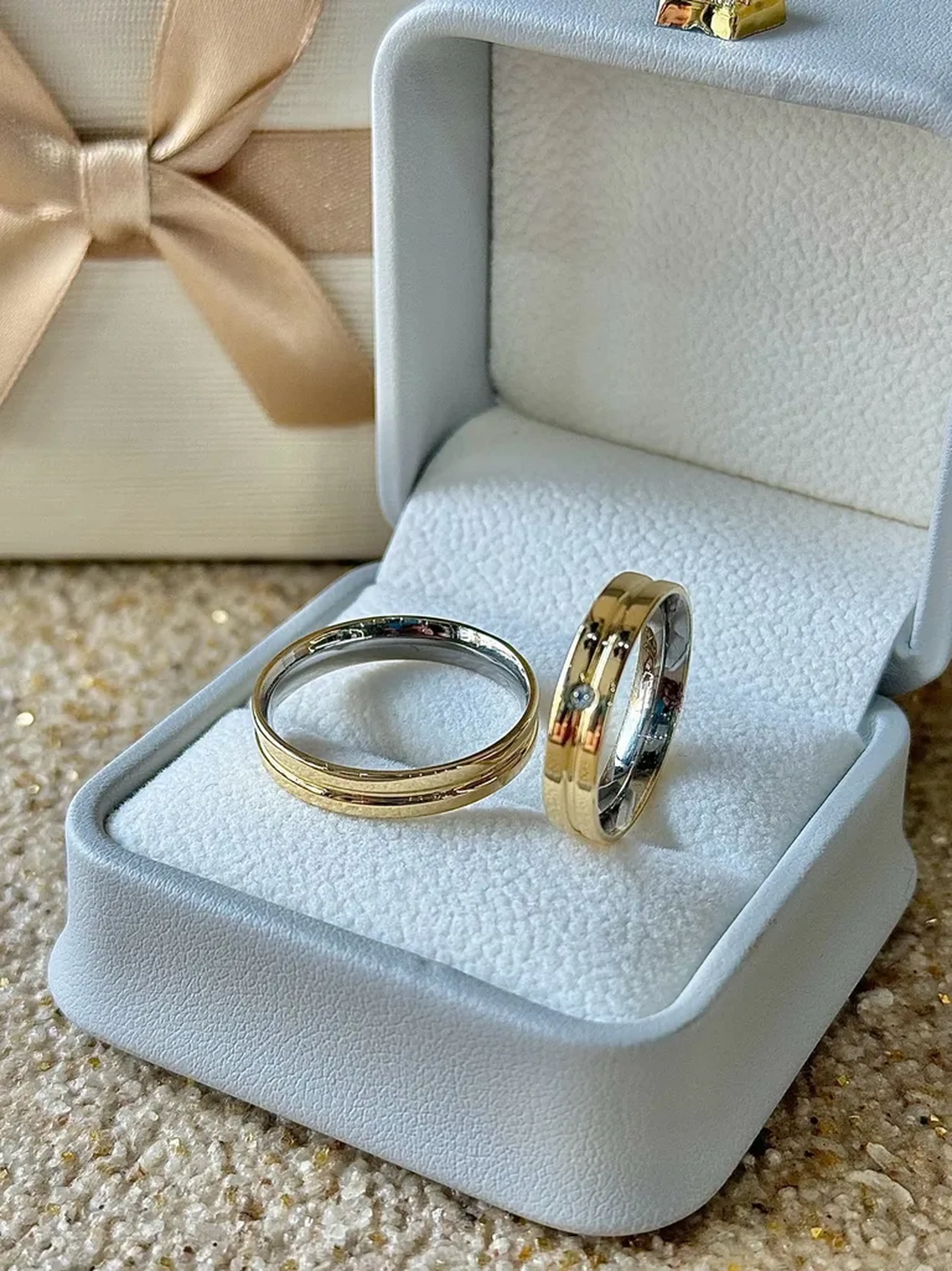 Aliança Encapada de Ouro 18k imagem