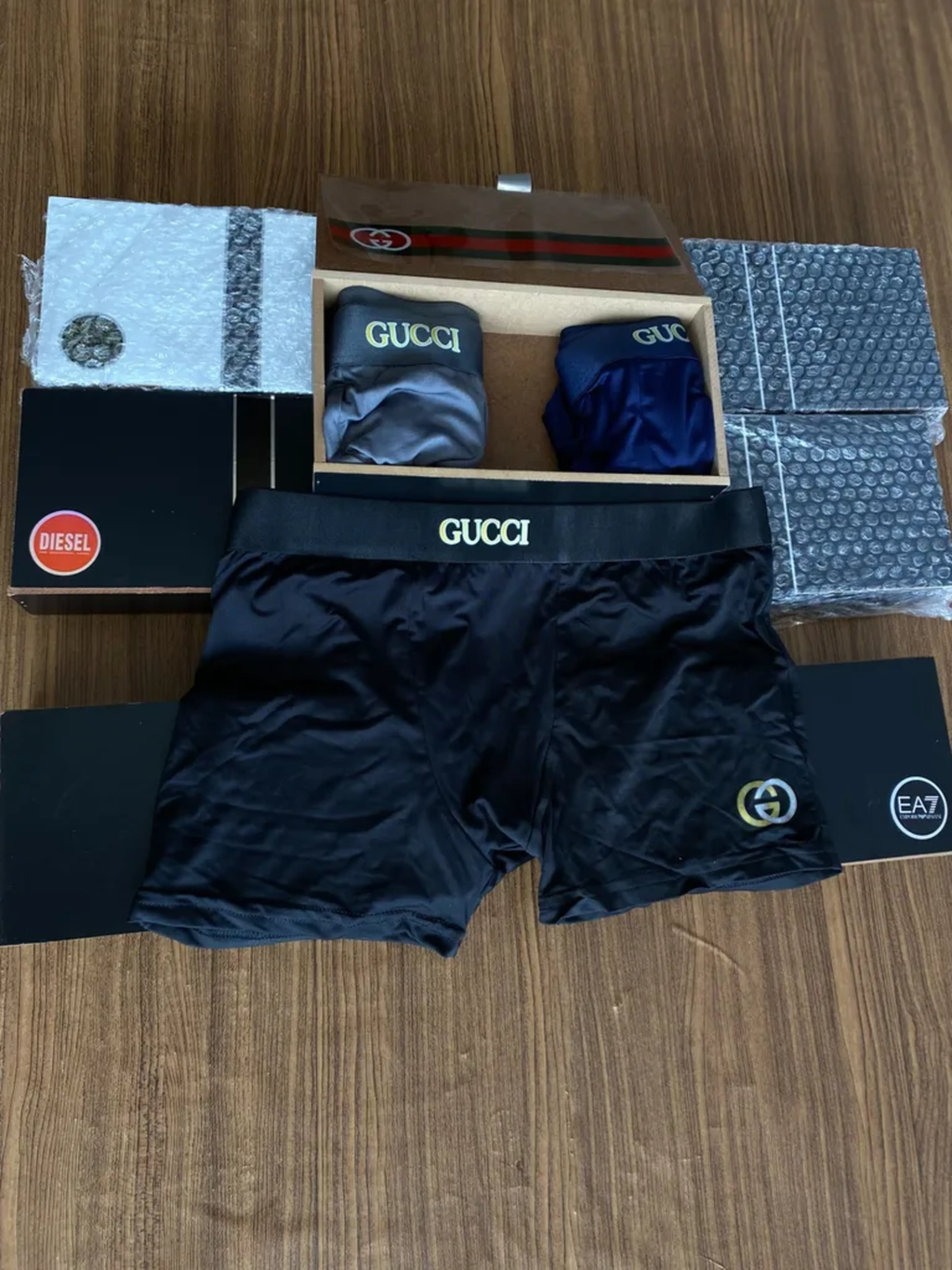 kit cueca Gucci G imagem