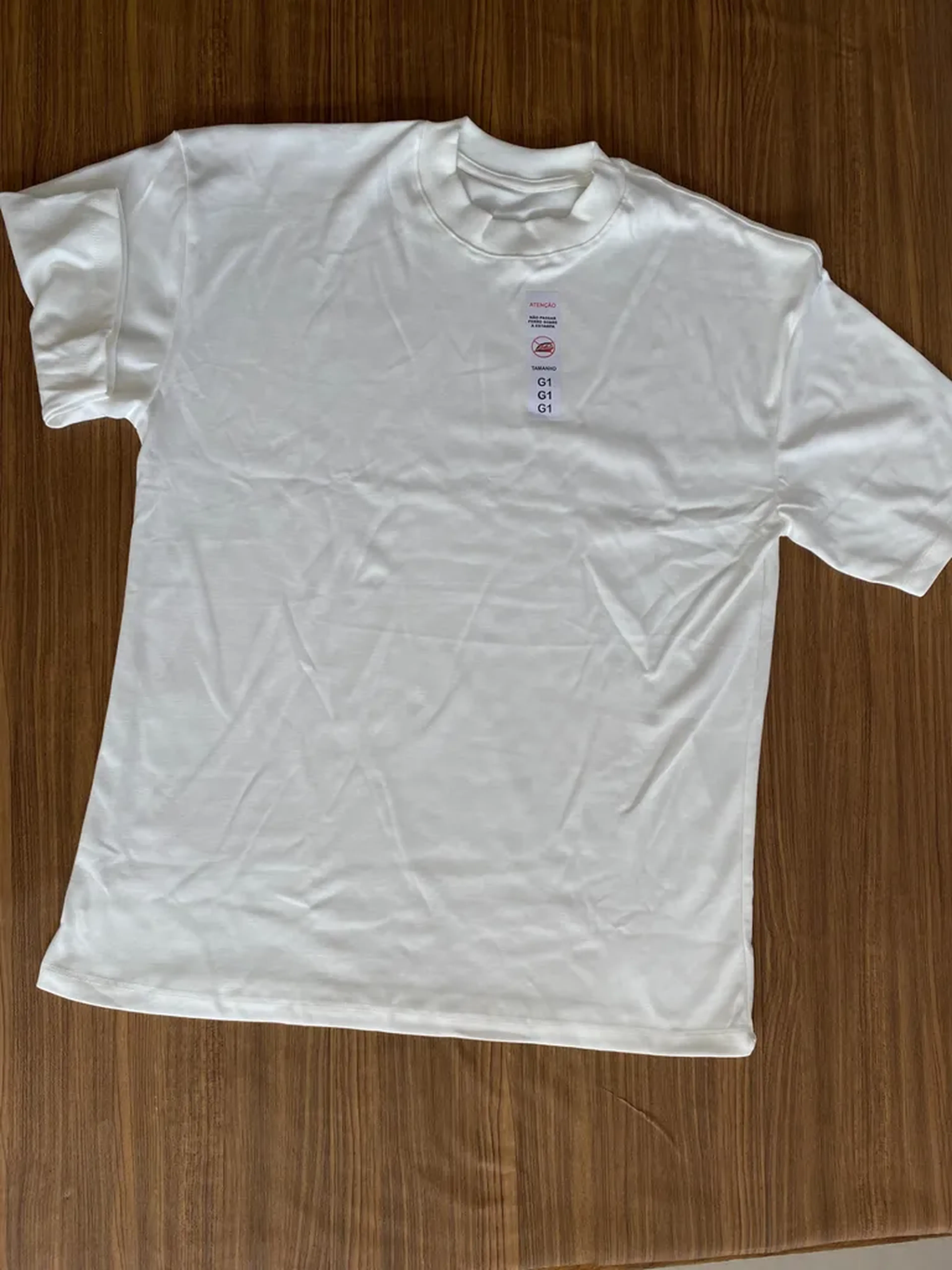 camisa oversaid lisa branca G1 imagem