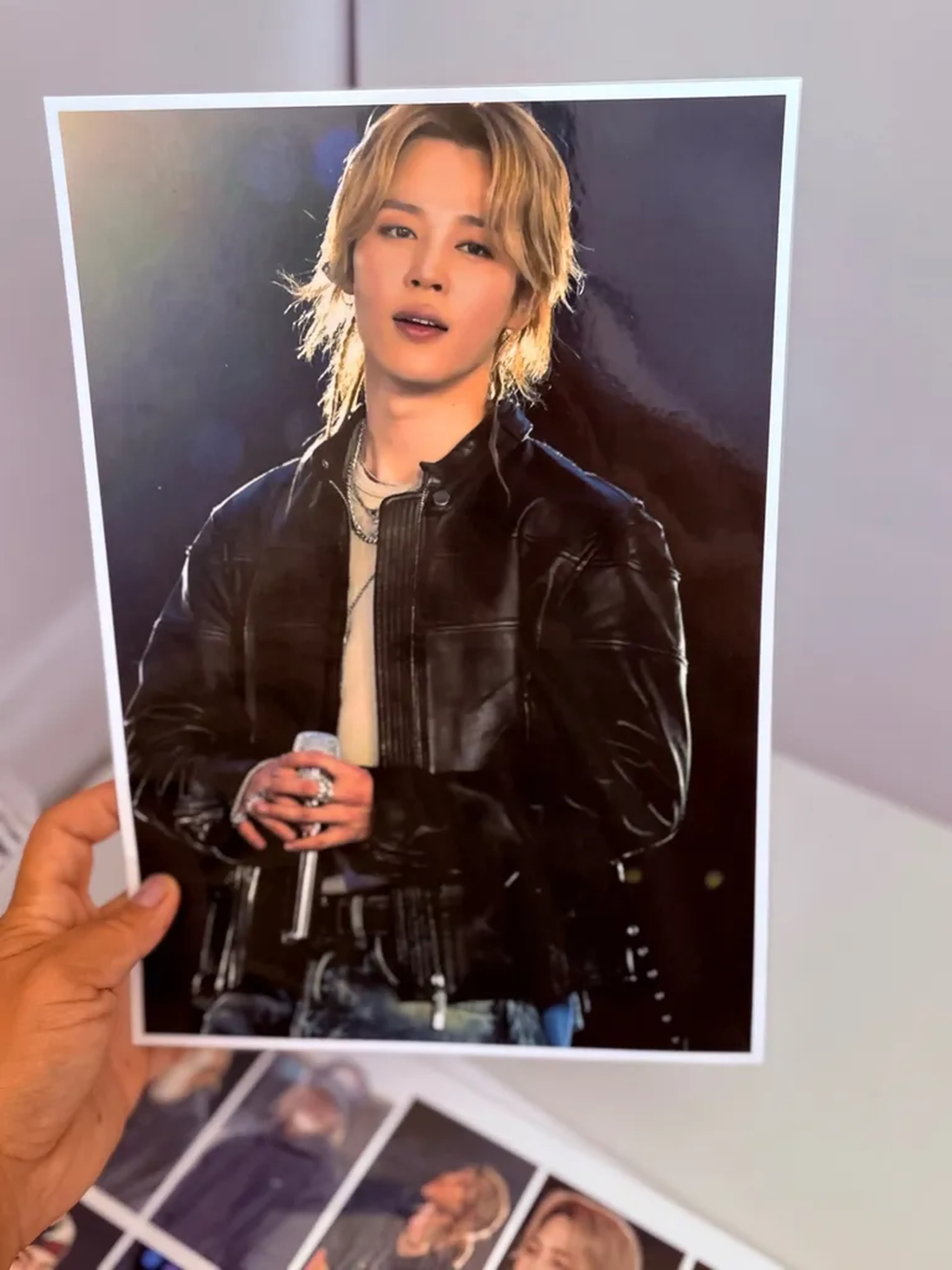 Pôster plastificado A4 (foto pode ser personalizada) imagem