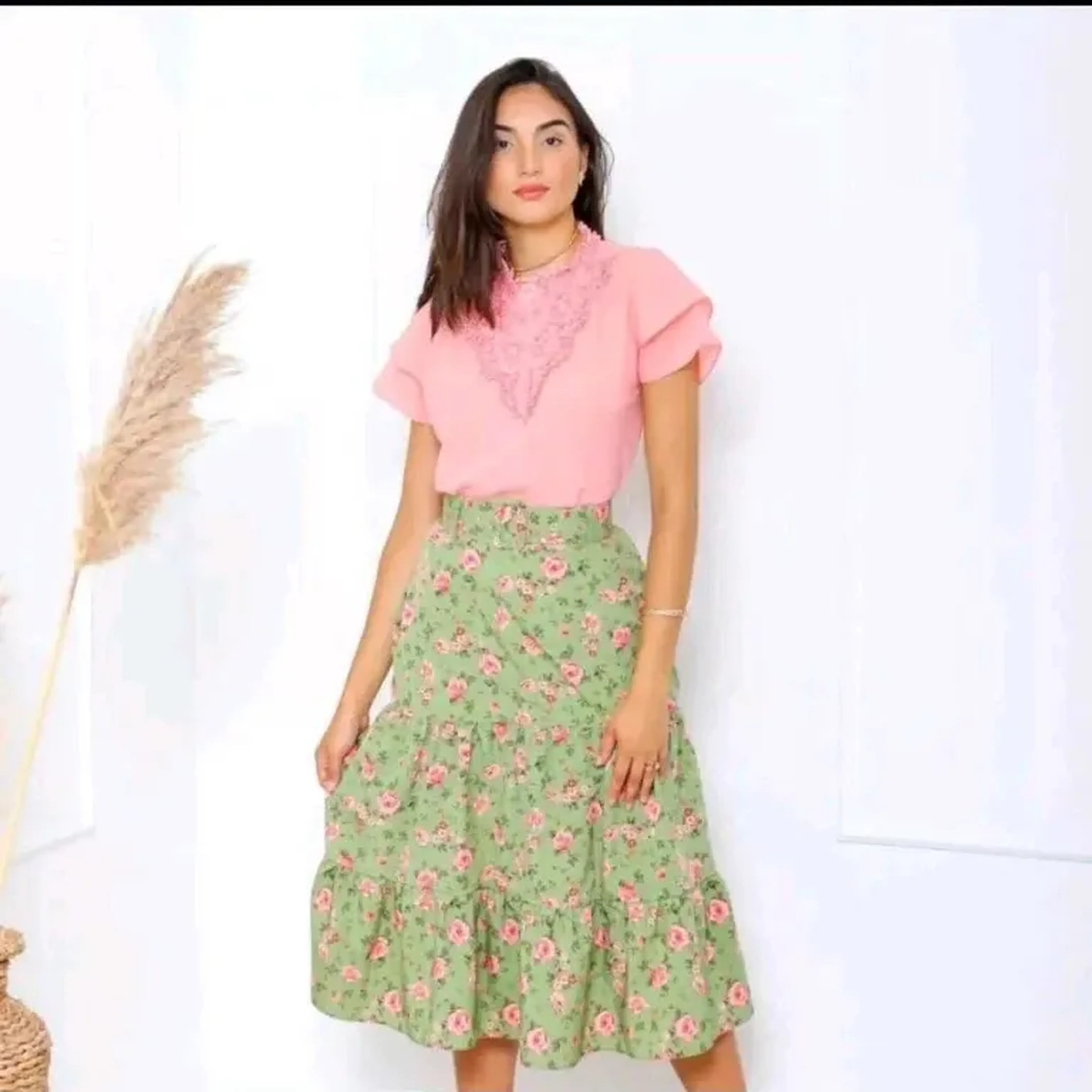 Saia Crepe Seda forrada imagem