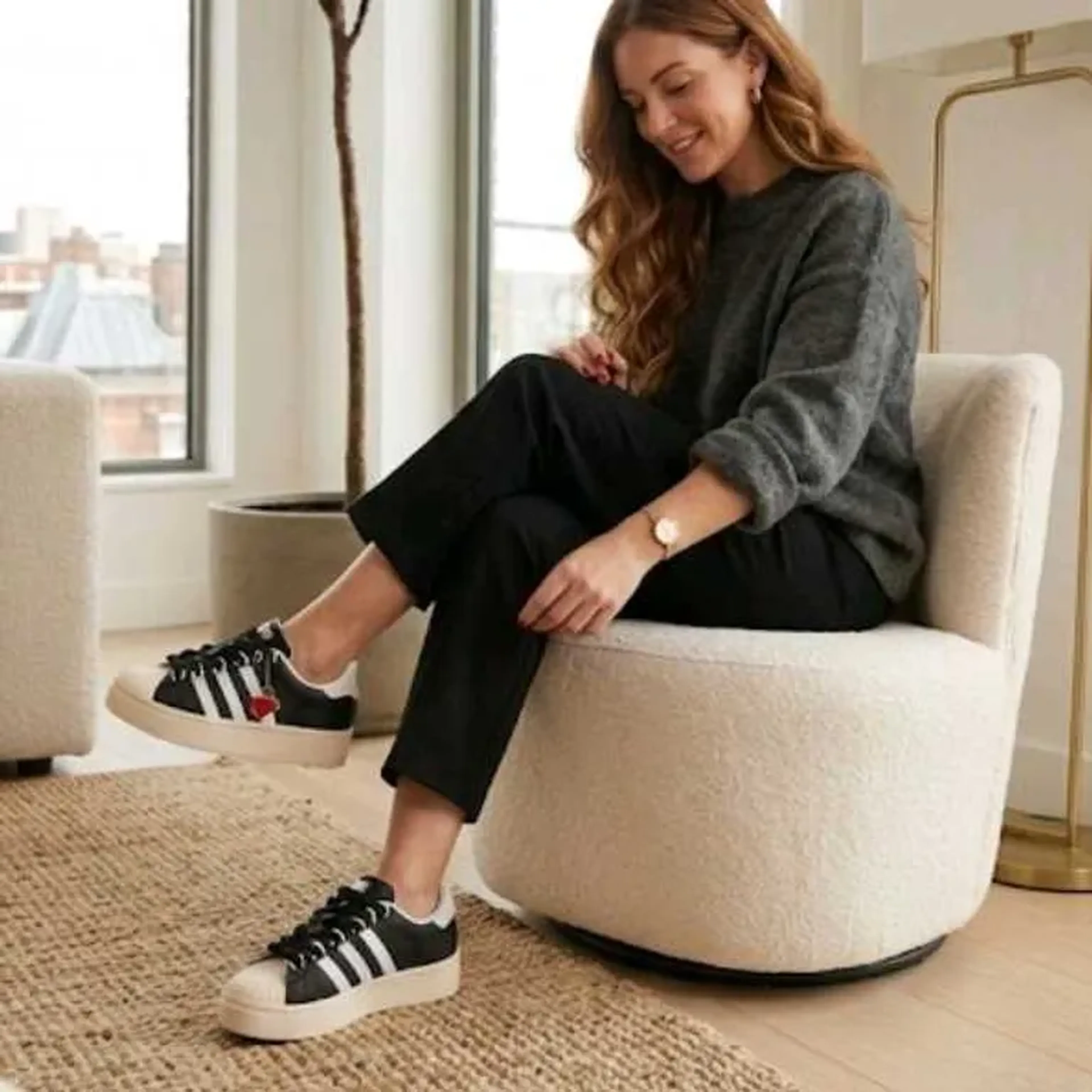 Tênis Feminino Adidas SuperStar Bonega imagem