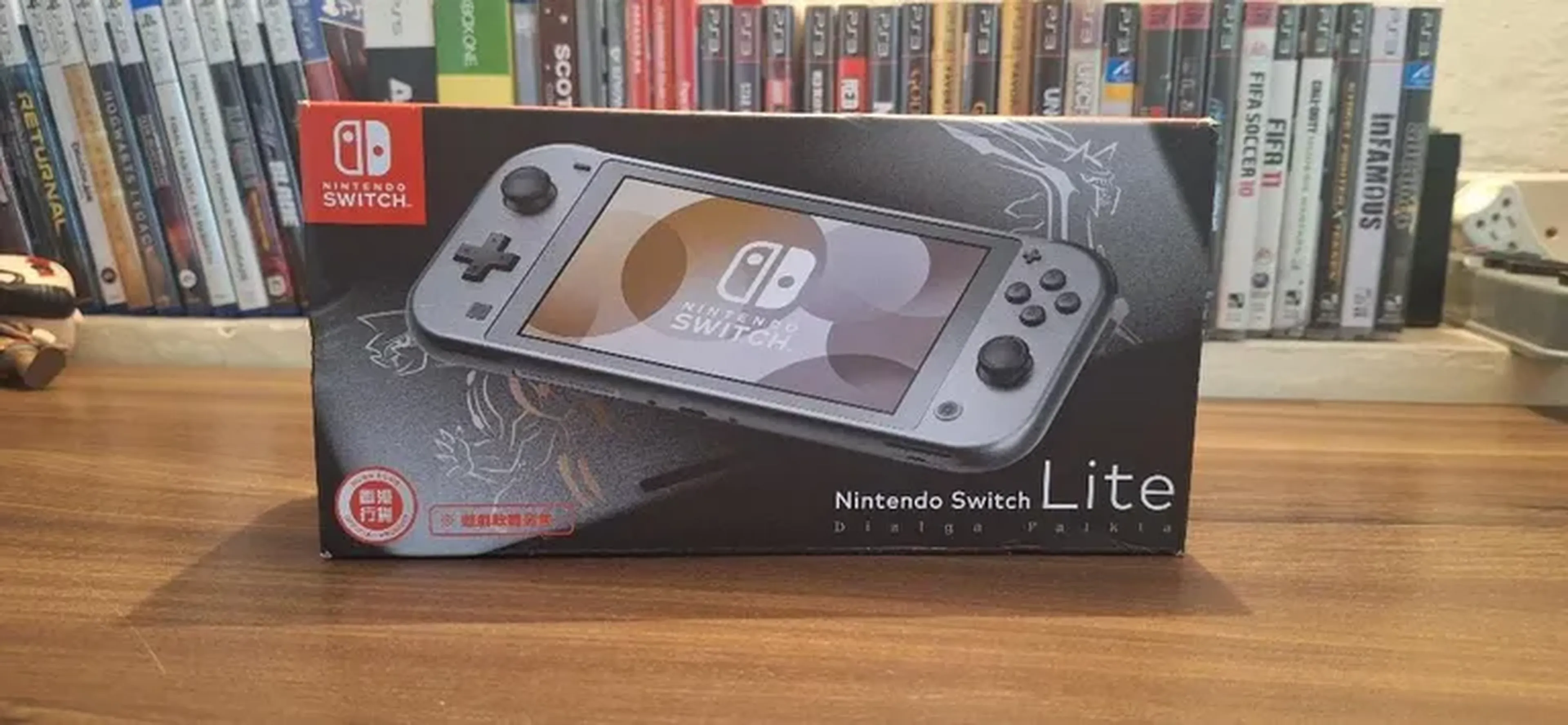 Nintendo Switch Lite 32GB Dialga Palkia imagem