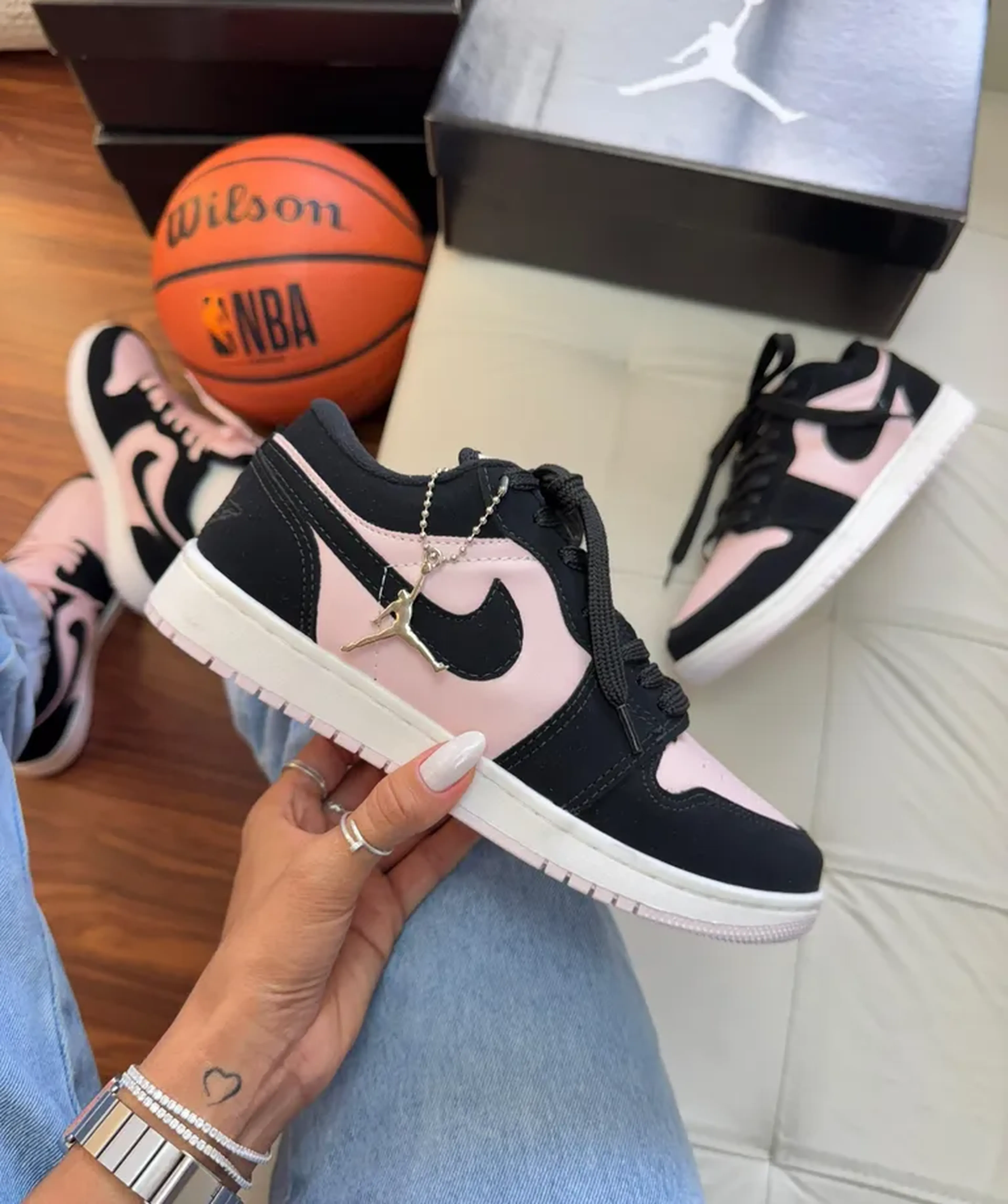 TÊNIS Jordan Low Rosa imagem
