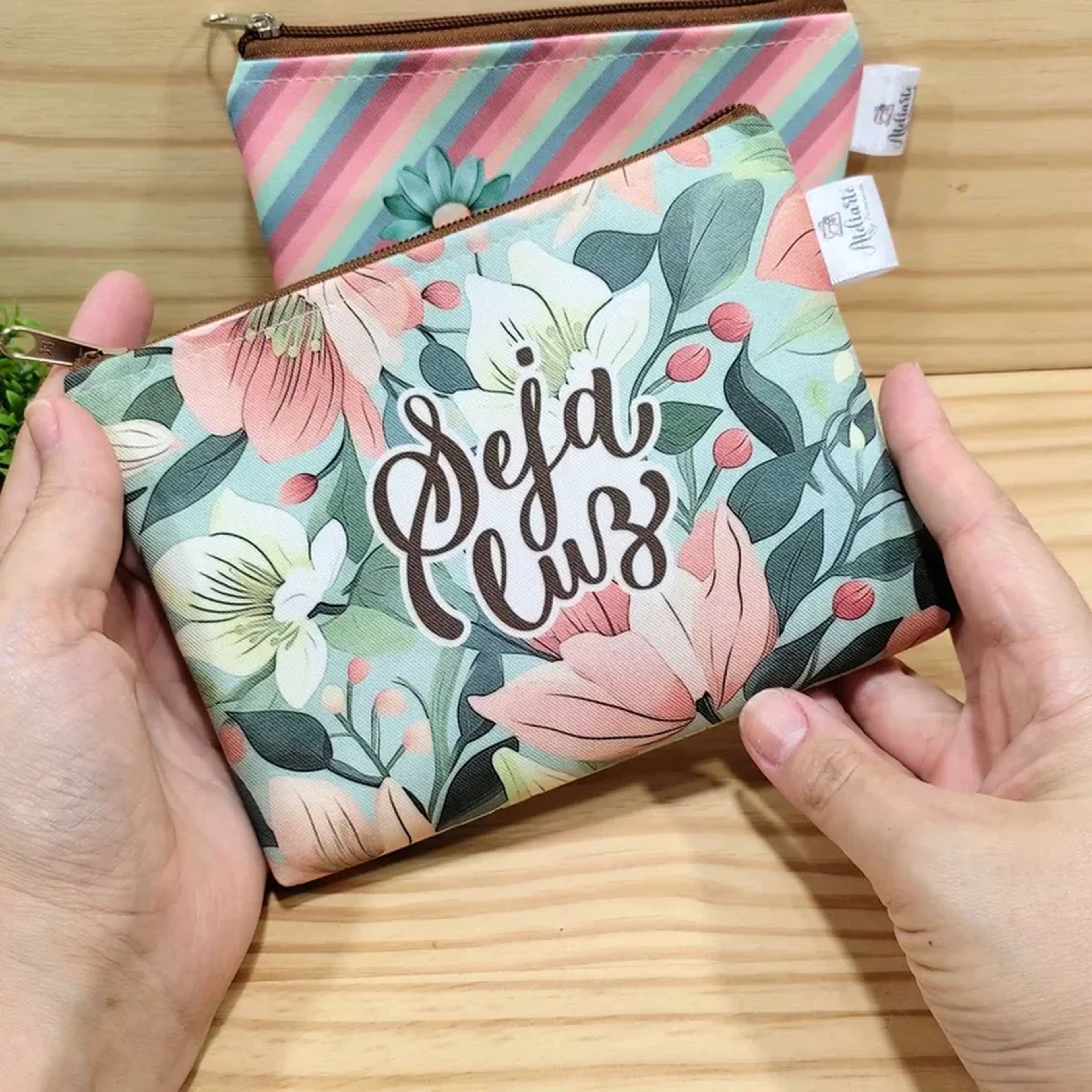 Necessaire Slim - Valor de Atacado pedido mínimo de 10 unidades imagem