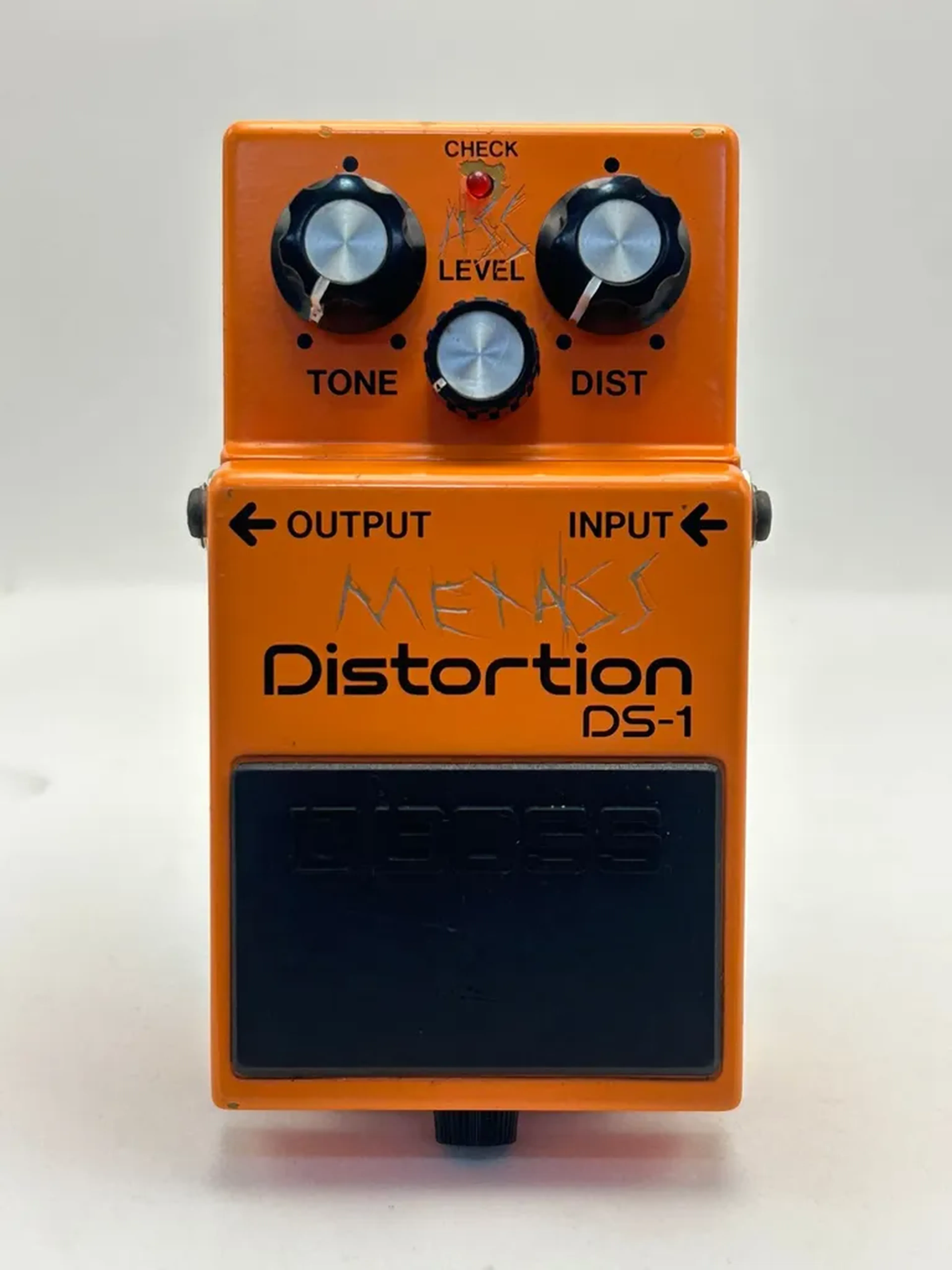 Pedal Boss DS-1 com circuito de SD-1 imagem