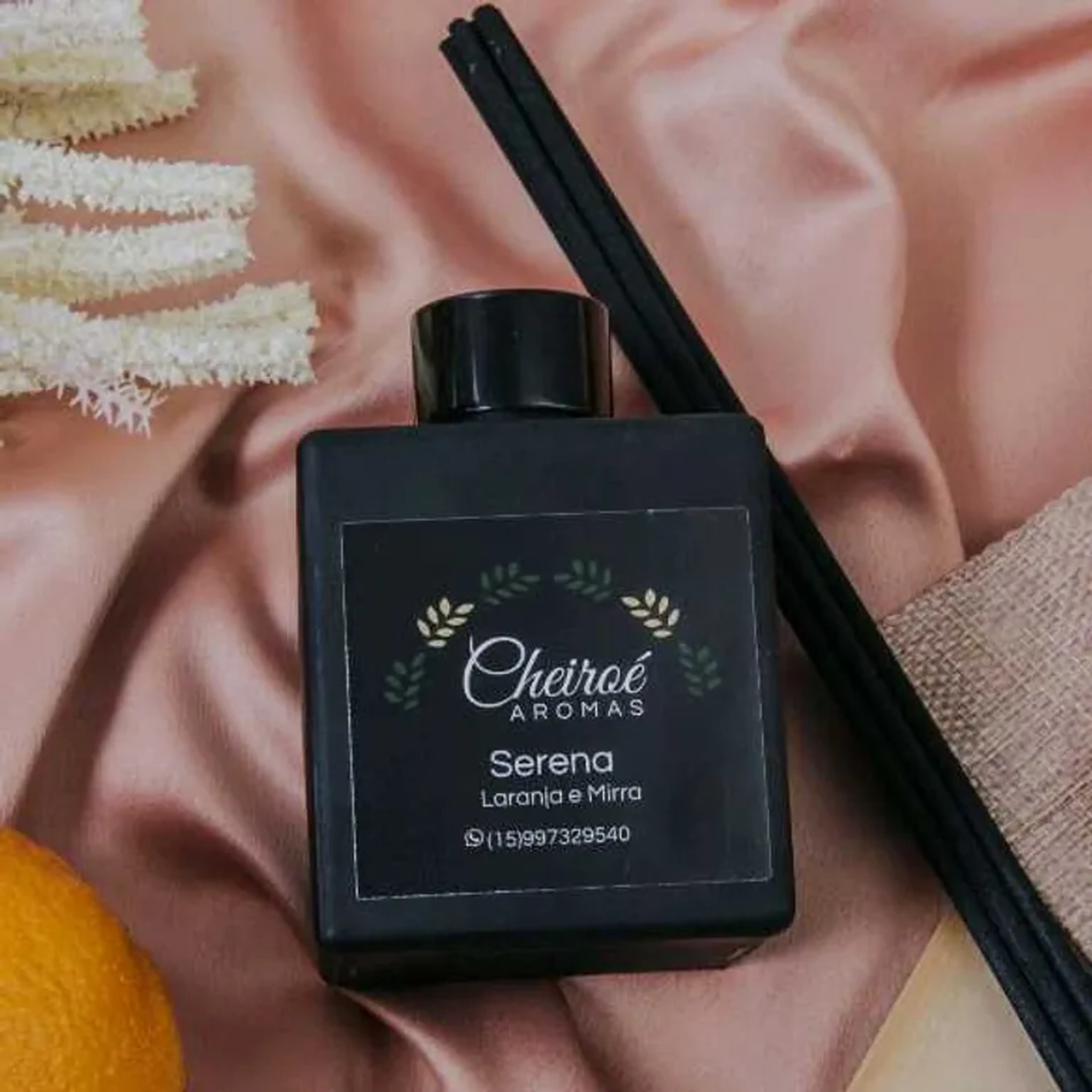 Difusor de vareta luxo Serena: laranja e mirra imagem