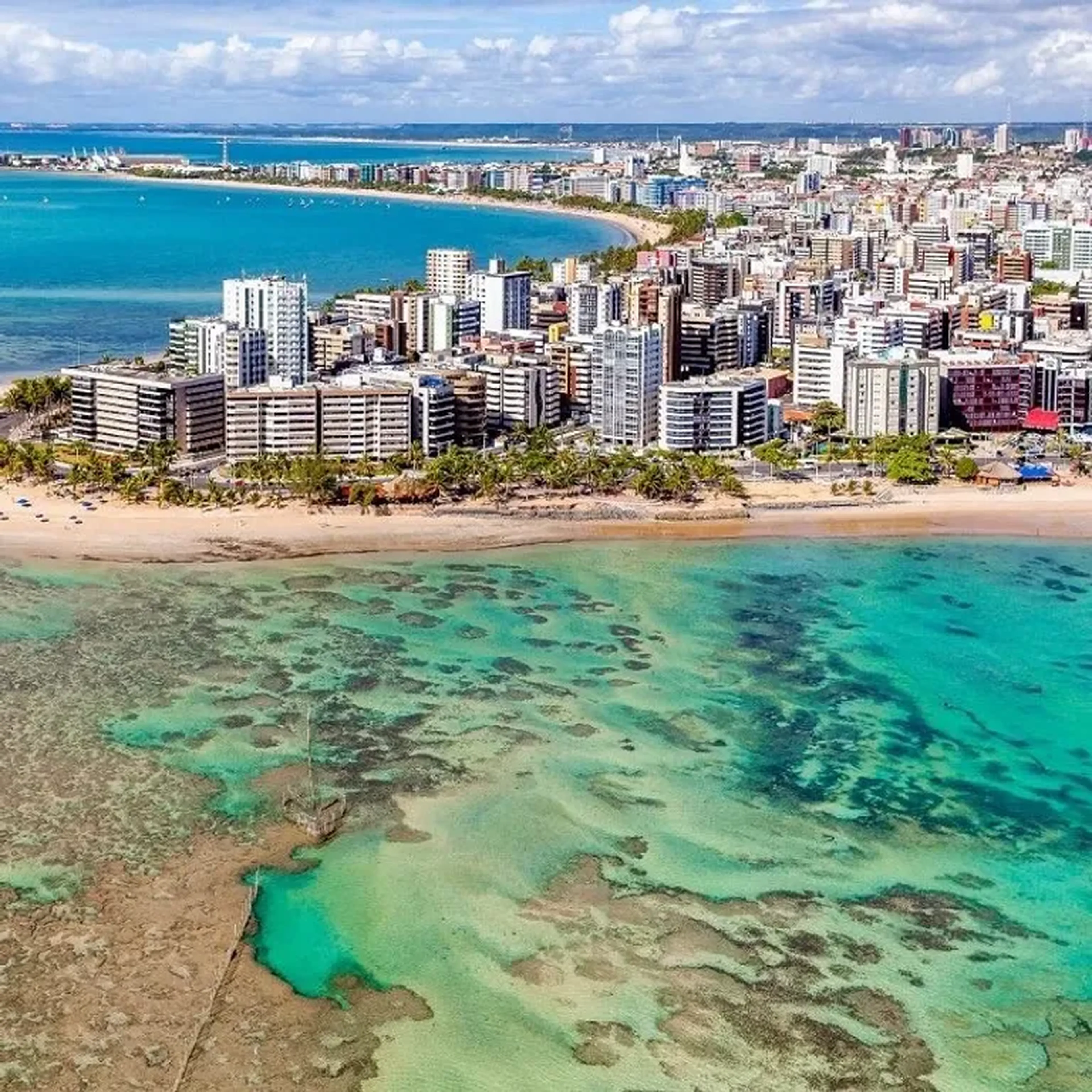 30 DAYS IMMERSIVE COURSE + ACCOMMODATION + FULL BOARD + BONUS imagem