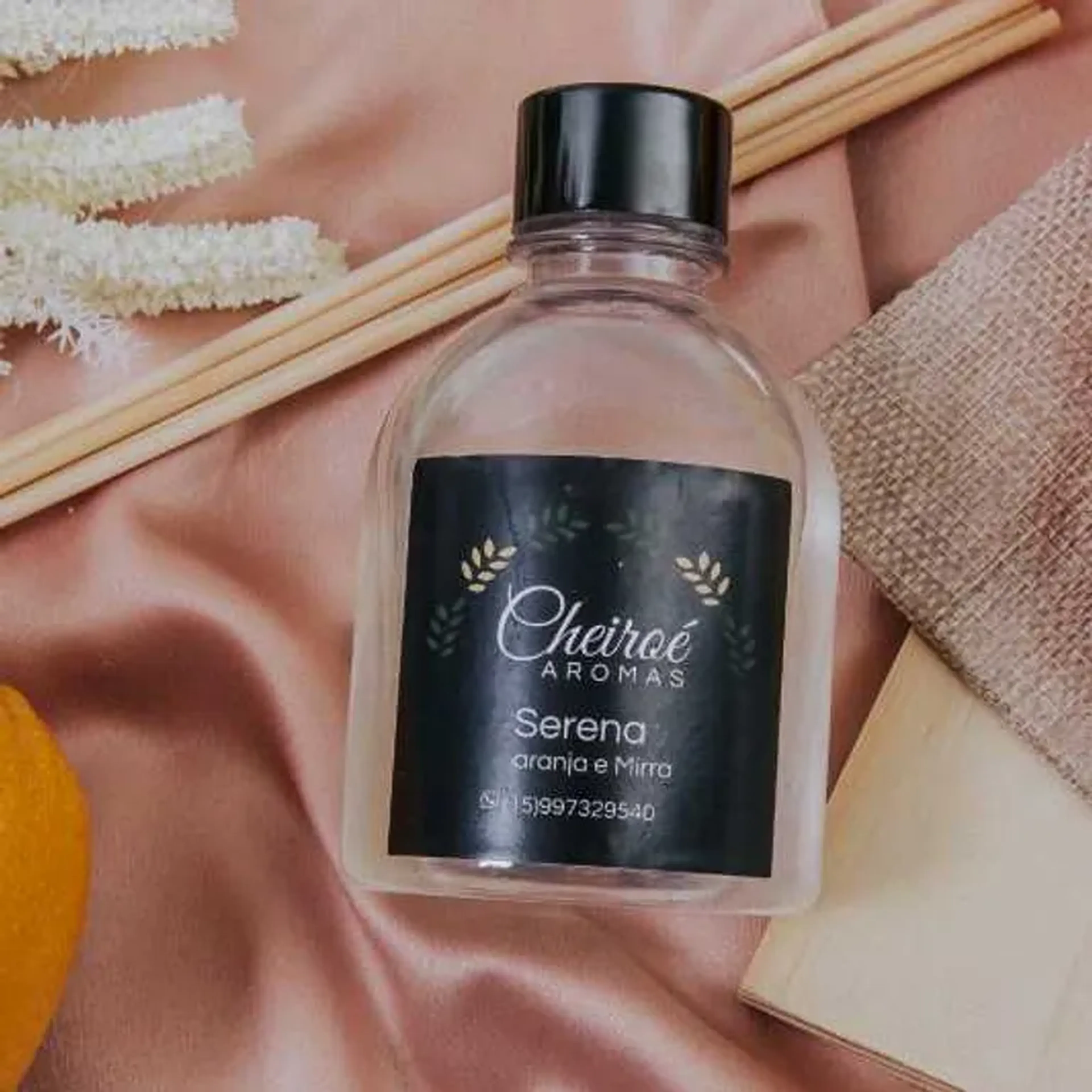 Difusor de vareta Serena: laranja e mirra imagem