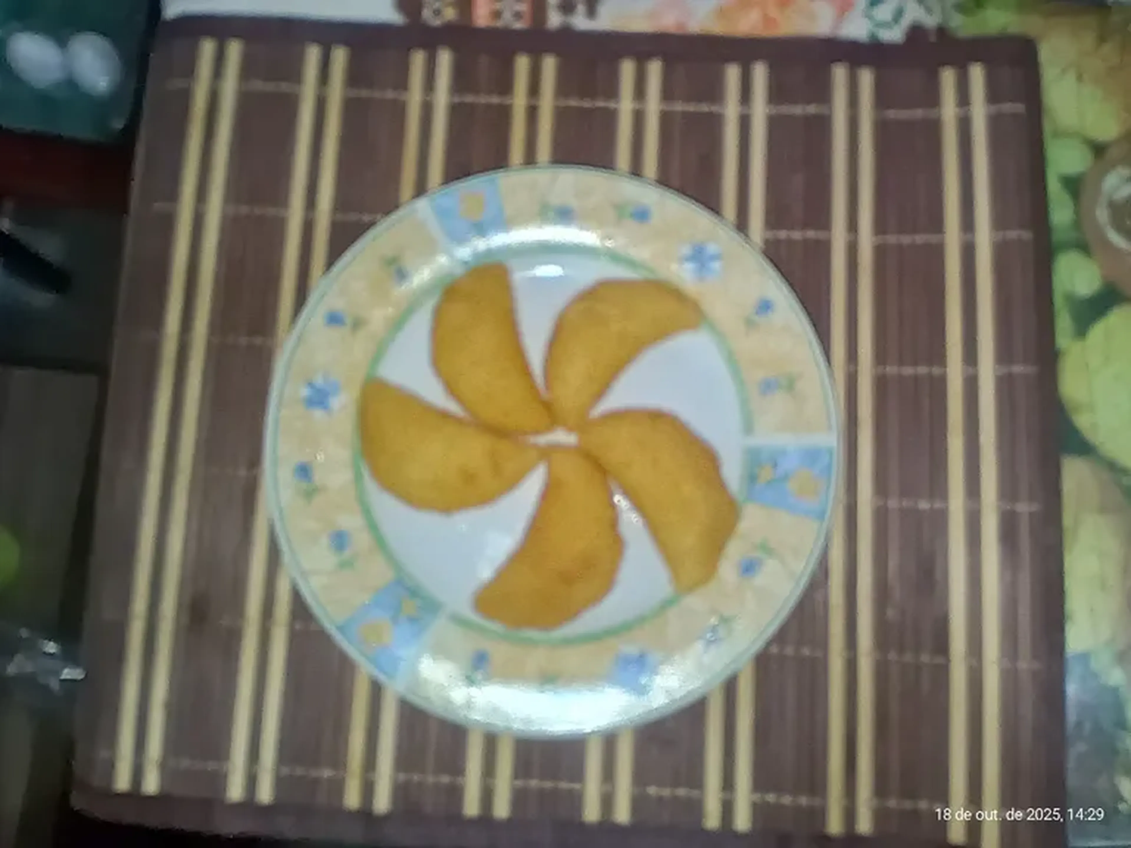 Mini risoles para festa imagem