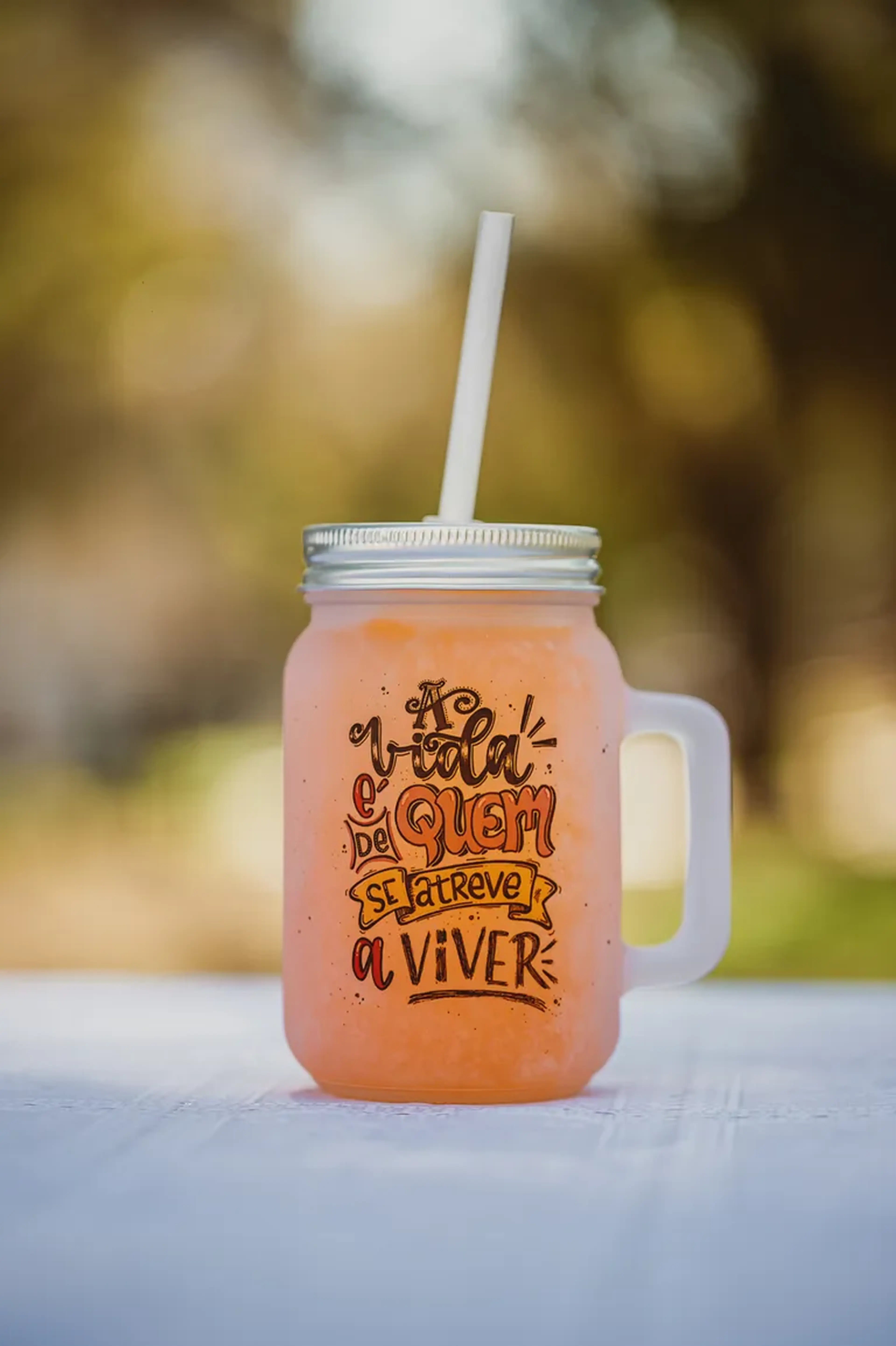 A vida é de quem se atreve a viver. imagem