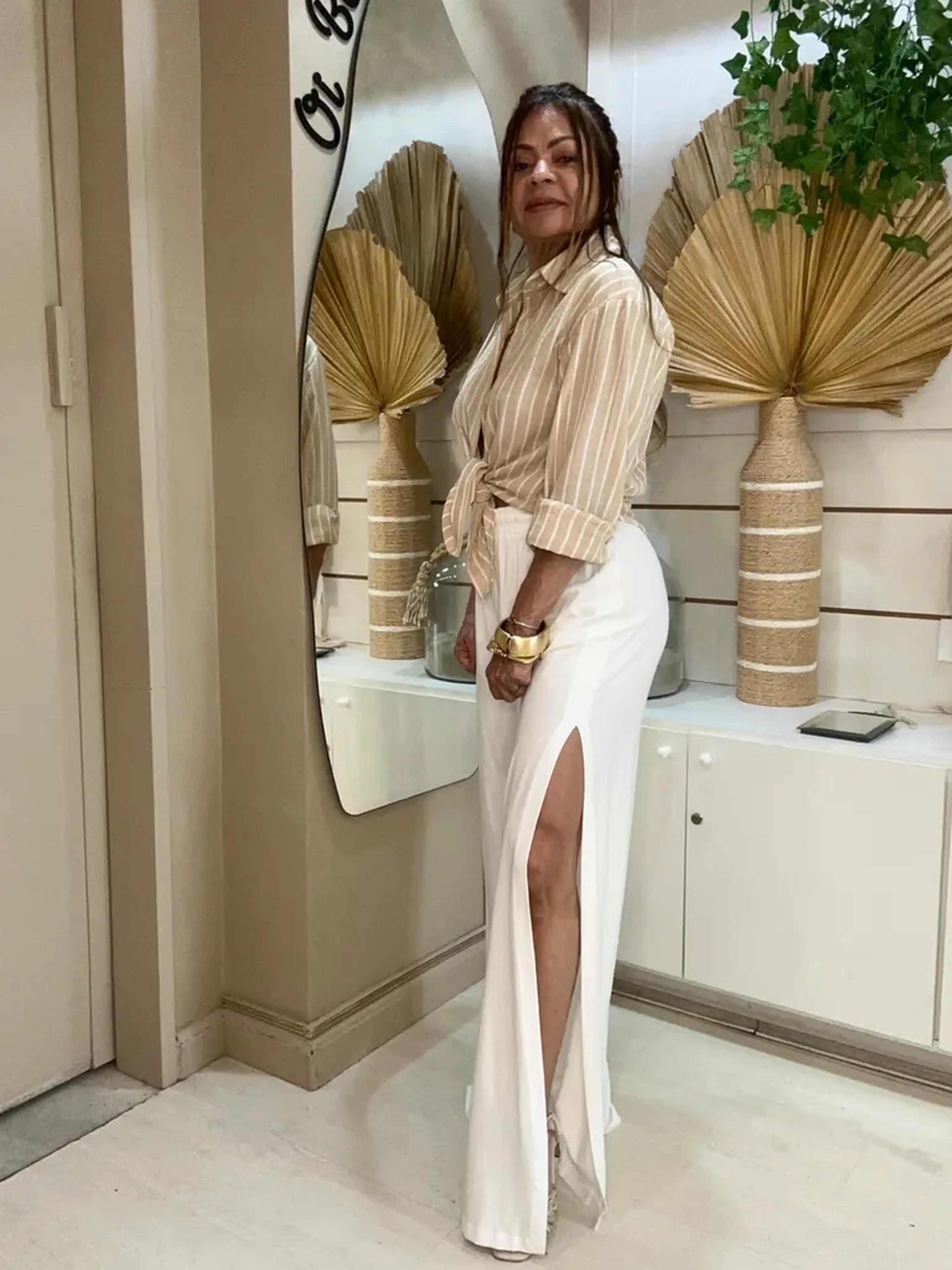 Pantalona com fenda imagem