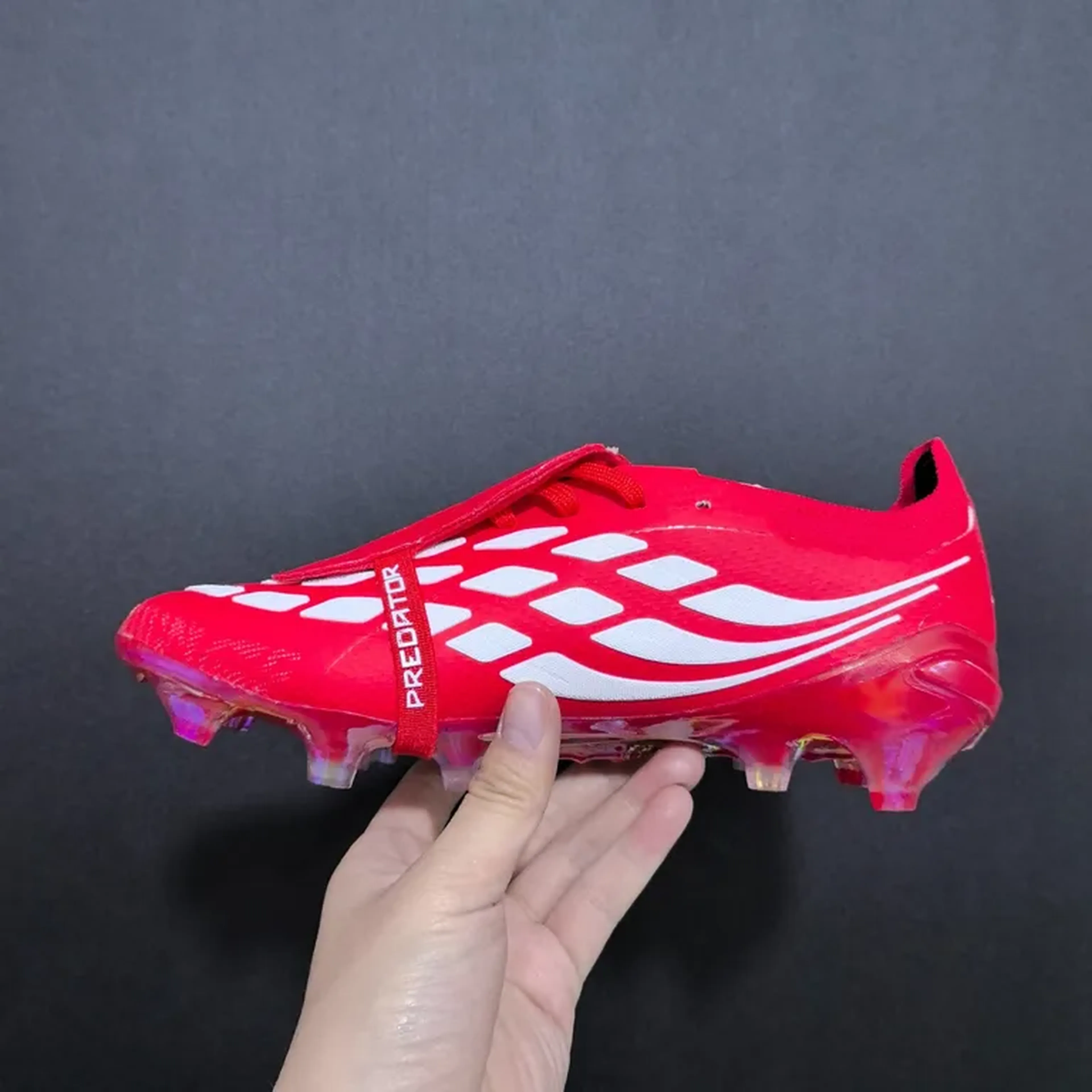 Chuteiras de Campo Adidas imagem