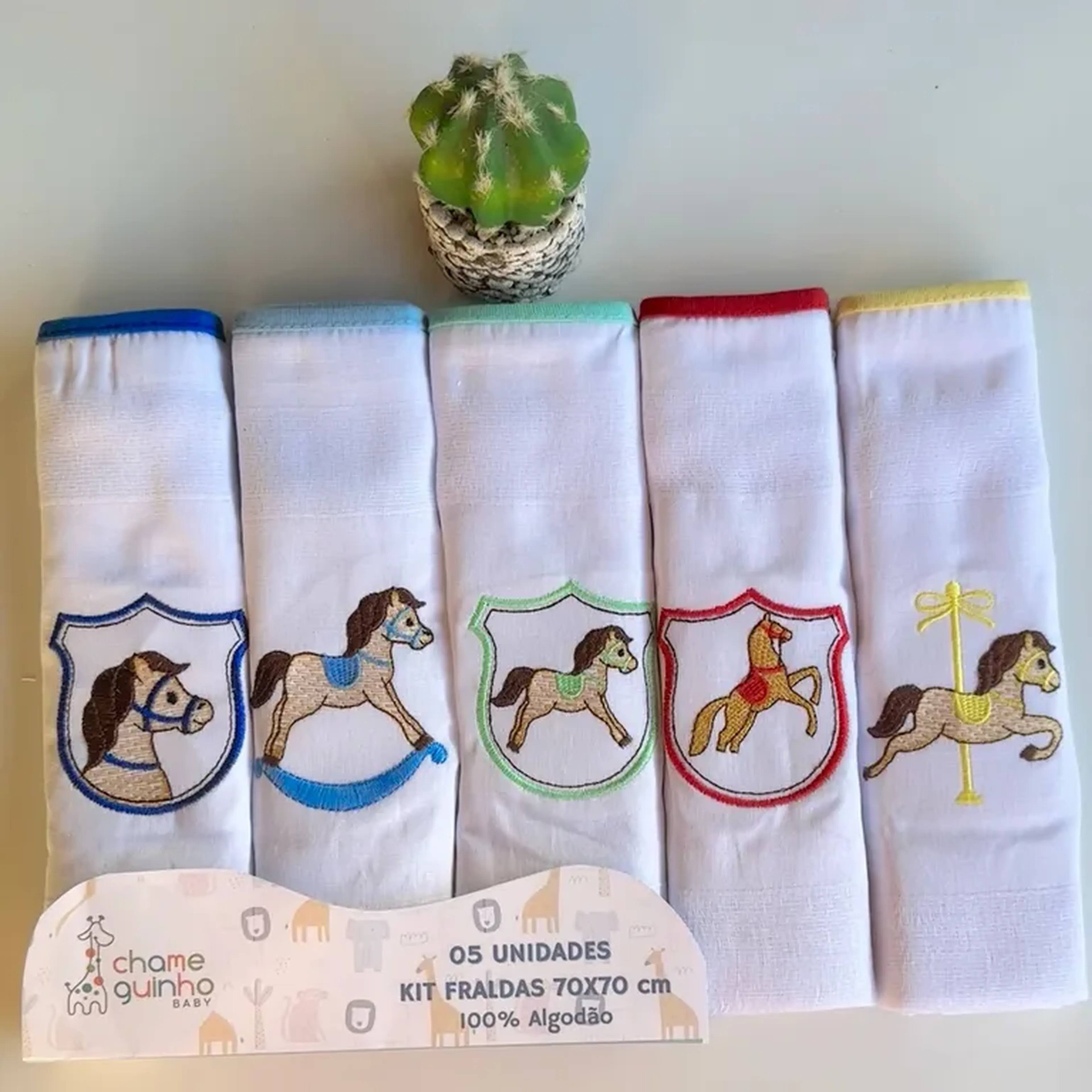 kit fralda bordada cavalinhos imagem