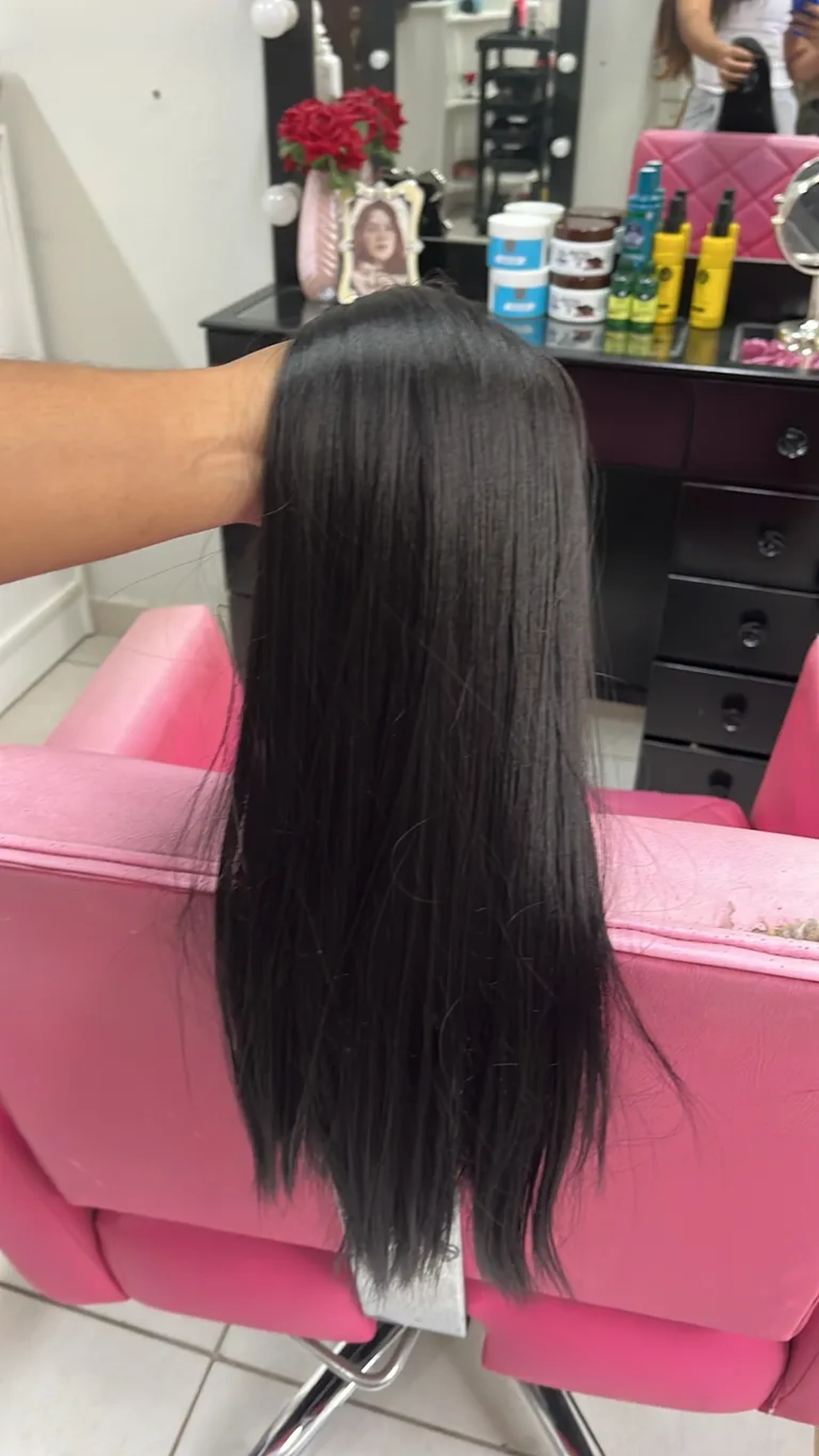 Liso ponta reta castanho escuro 65cm - 300gramas fibra humanizad imagem