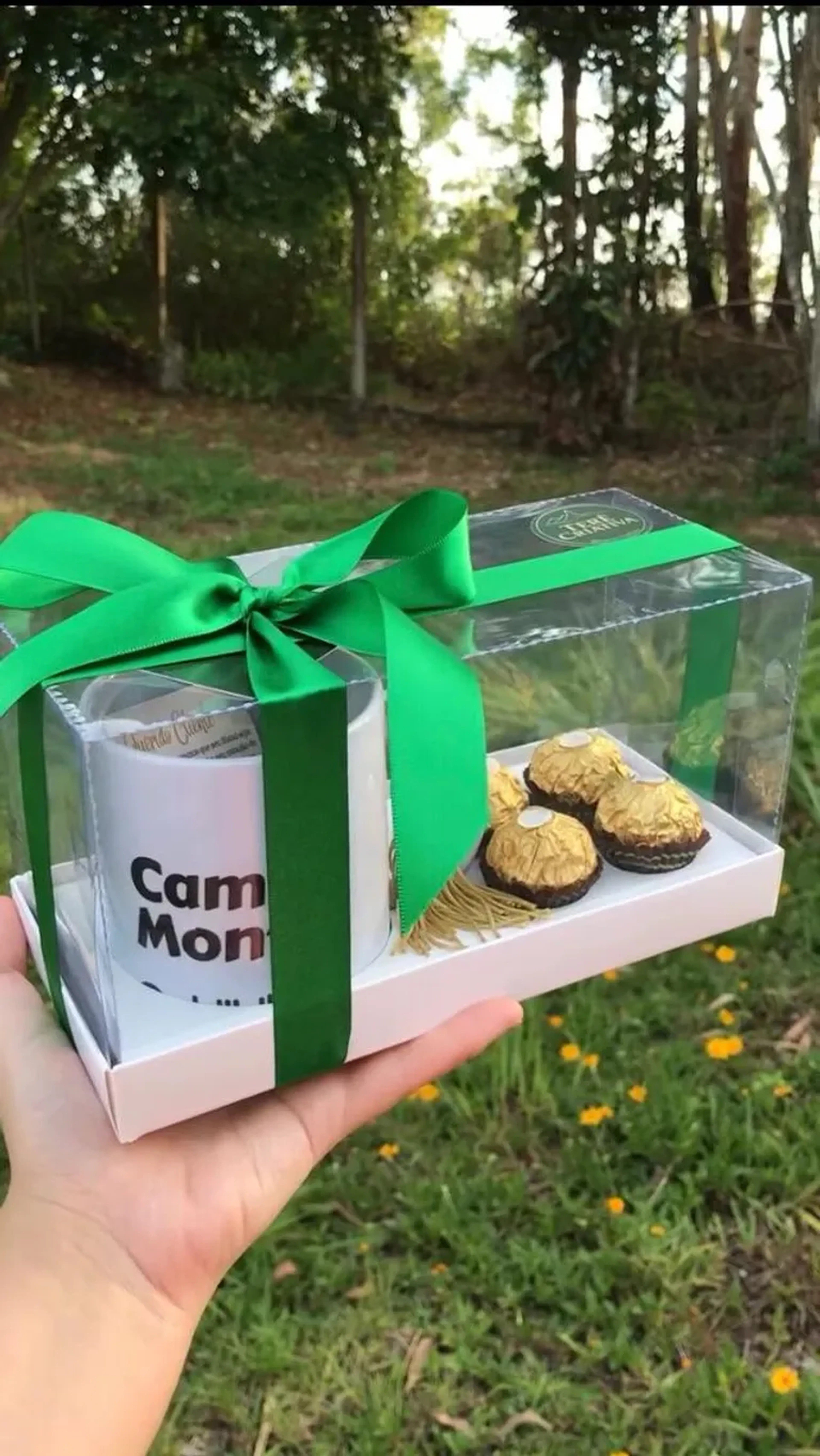 Kit Caneca Caricatura + 4 Ferrero Rocher imagem